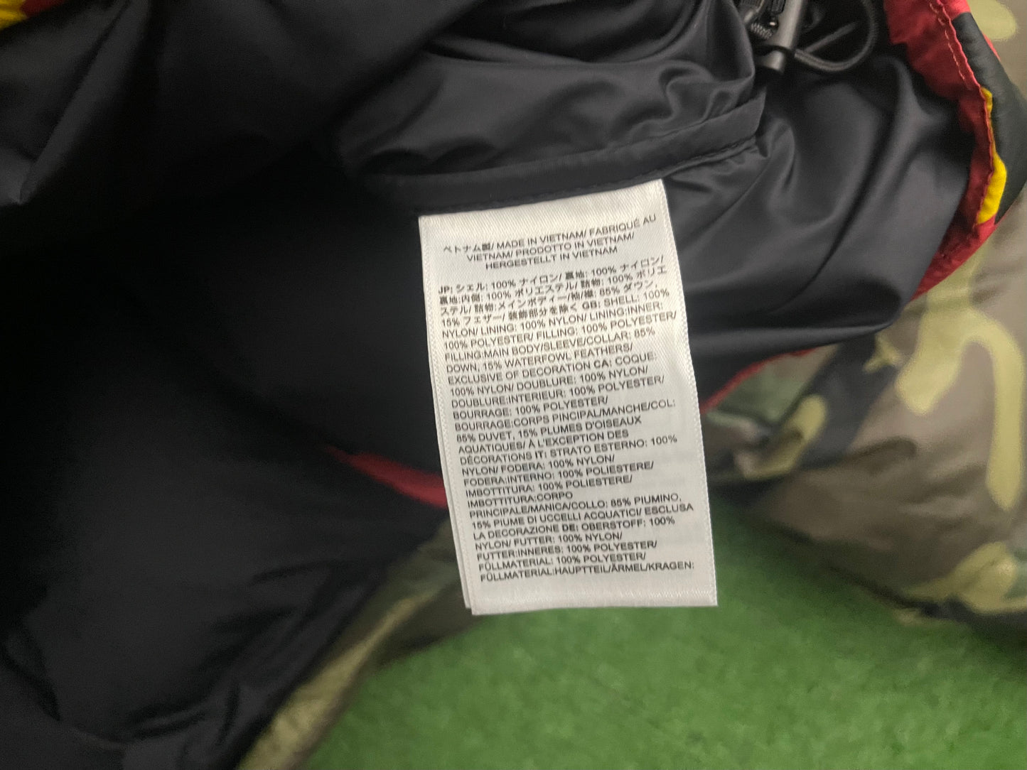 Supreme The North Face Split Nuptse Camo