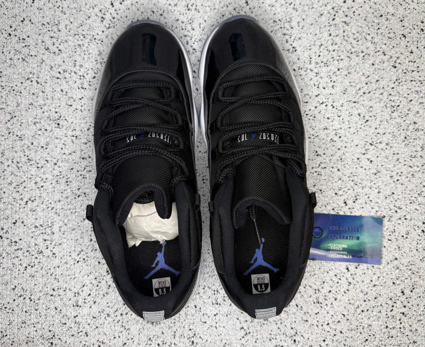 Jordan 11 Low Space Jam