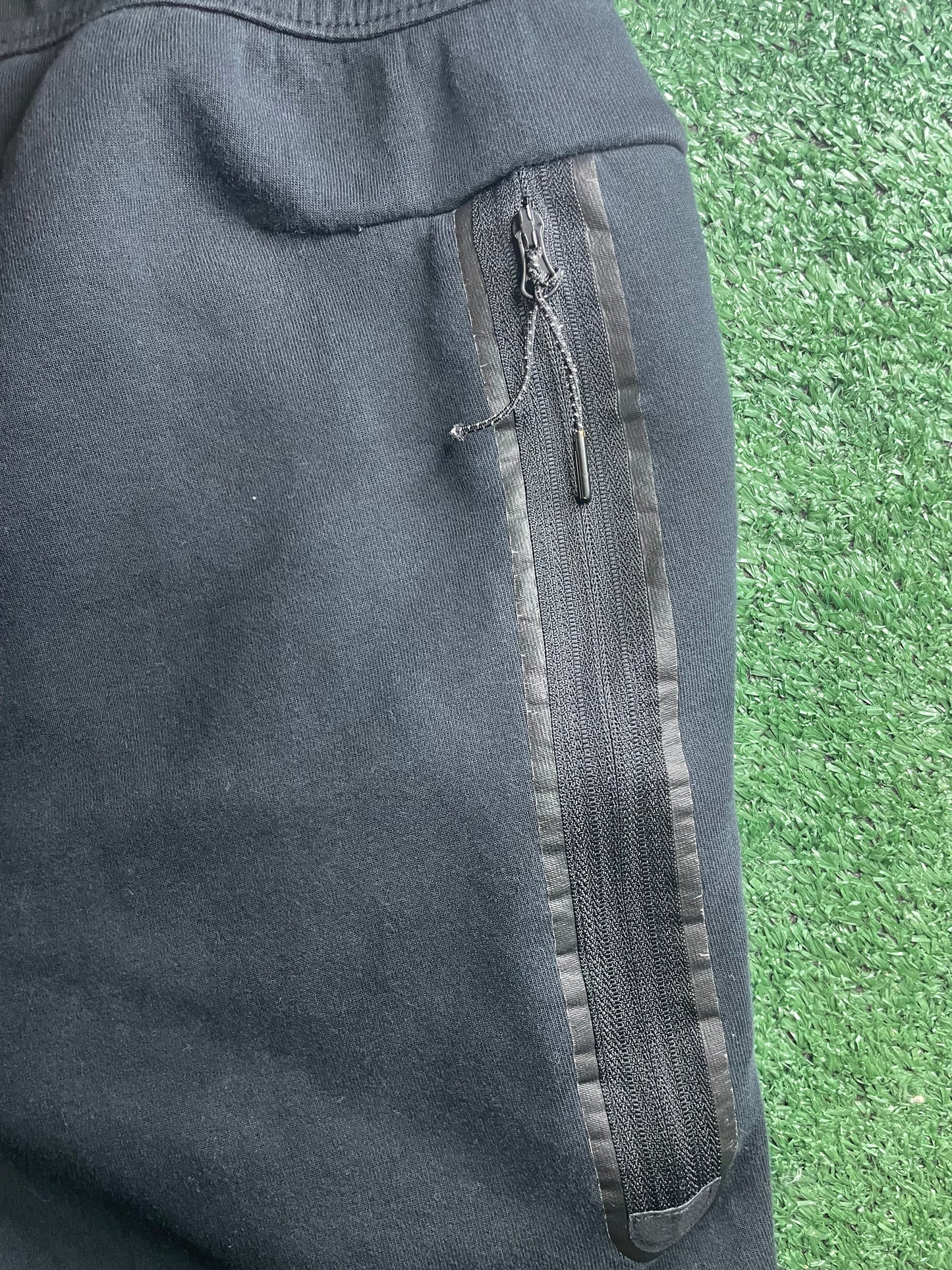 Nike tech fleece shorts