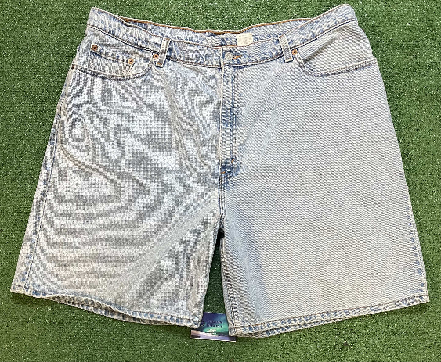 Vintage Levi light wash Jean shorts