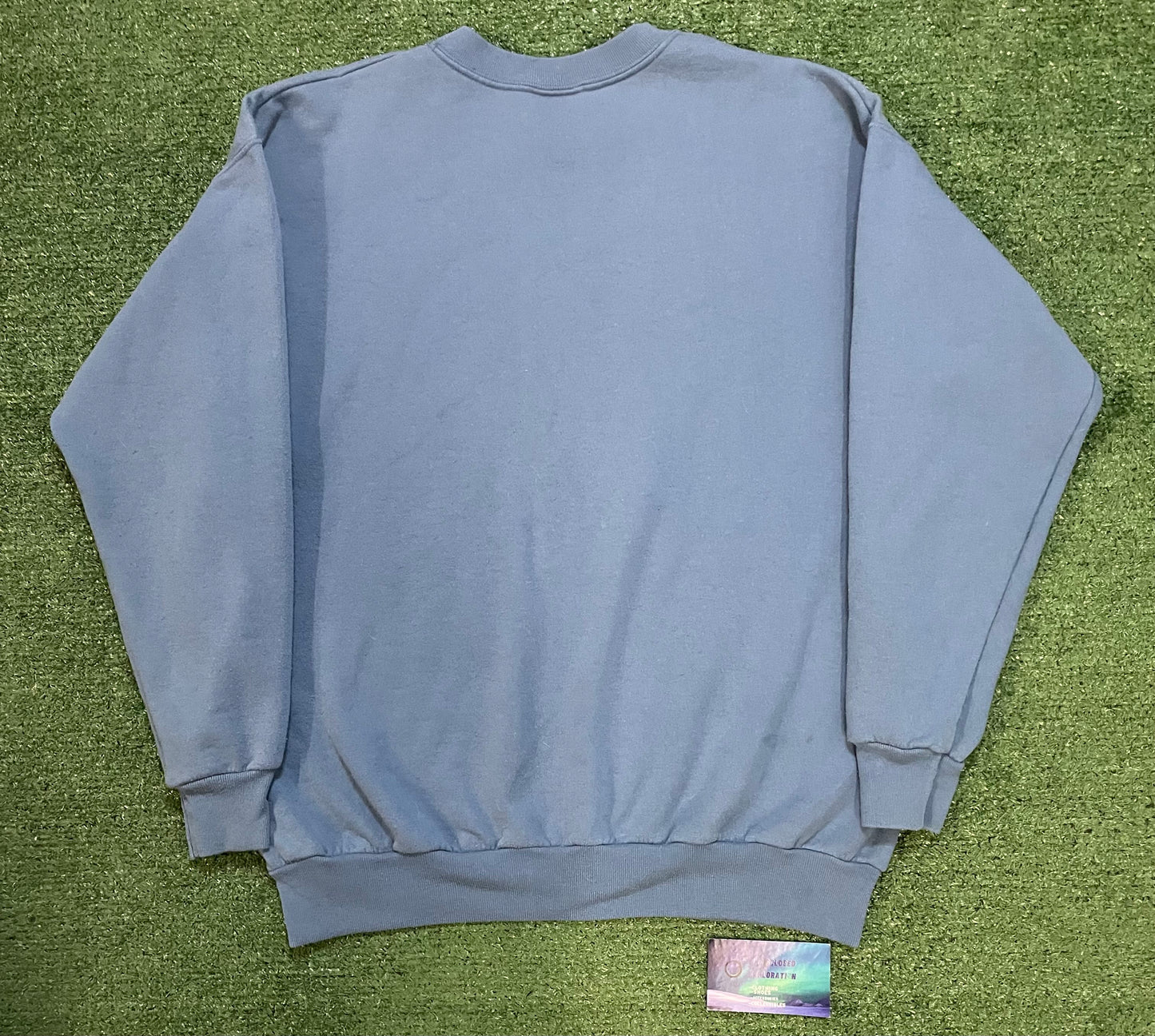 Vintage 1990s Alaska wolves crewneck