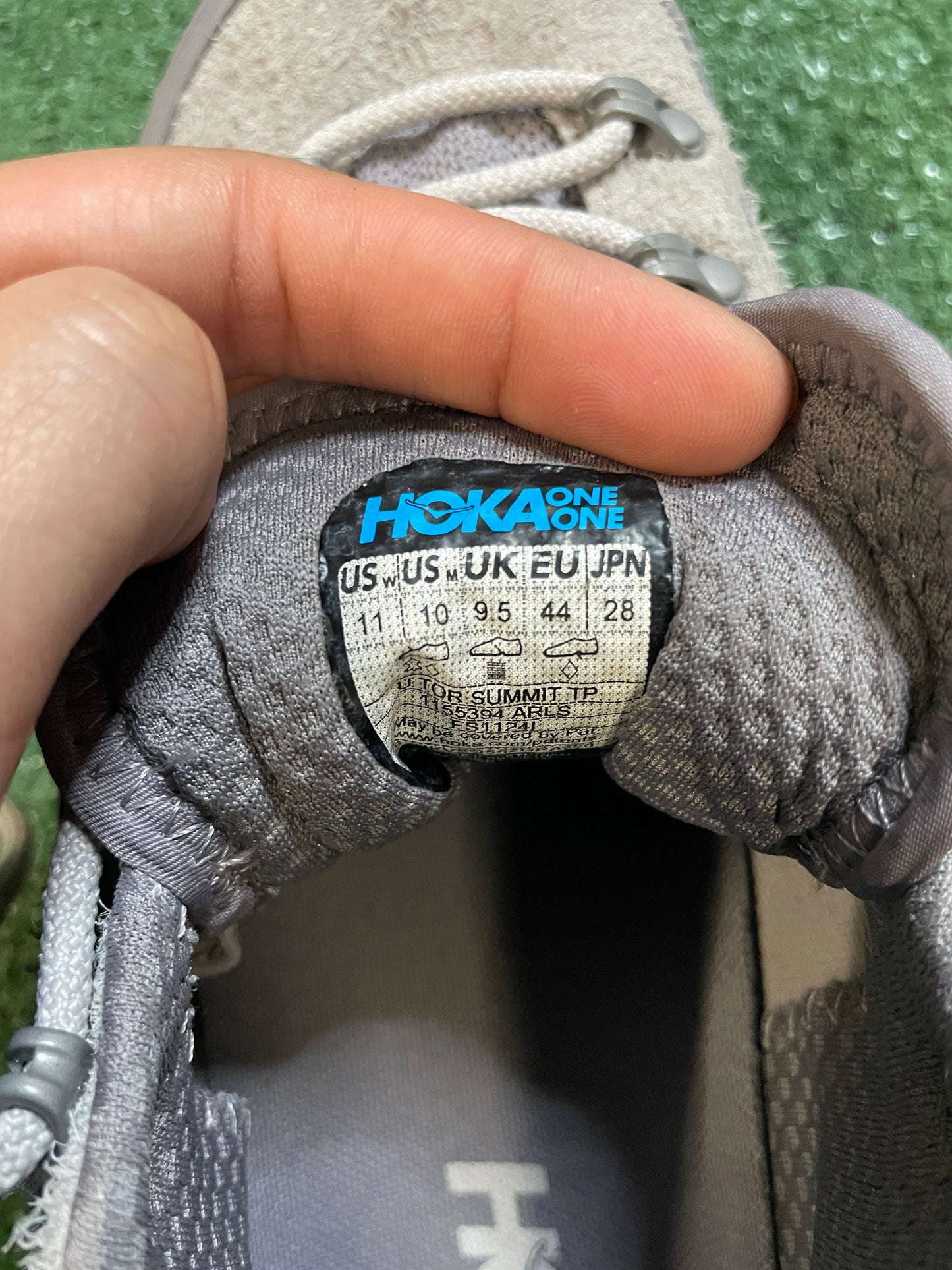HOKA Tor summit size 10men/11.5women