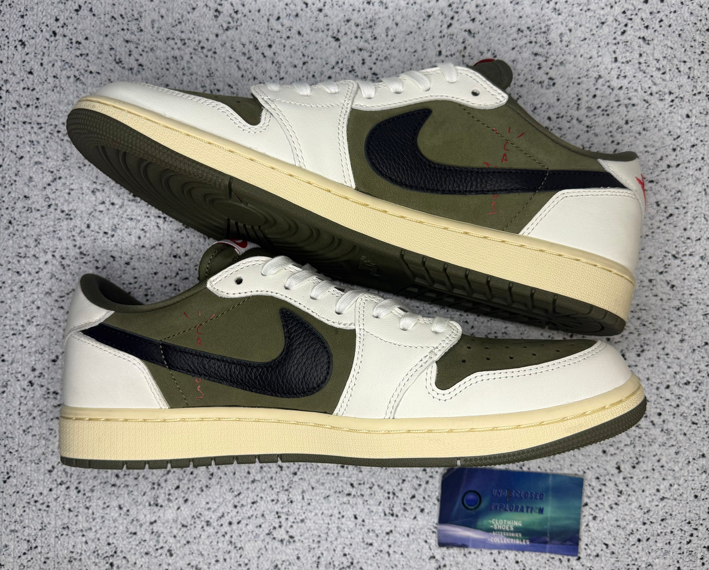 Jordan 1 Low Travis Scott Medium Olive 12 Men/13.5 Women “Preowned”