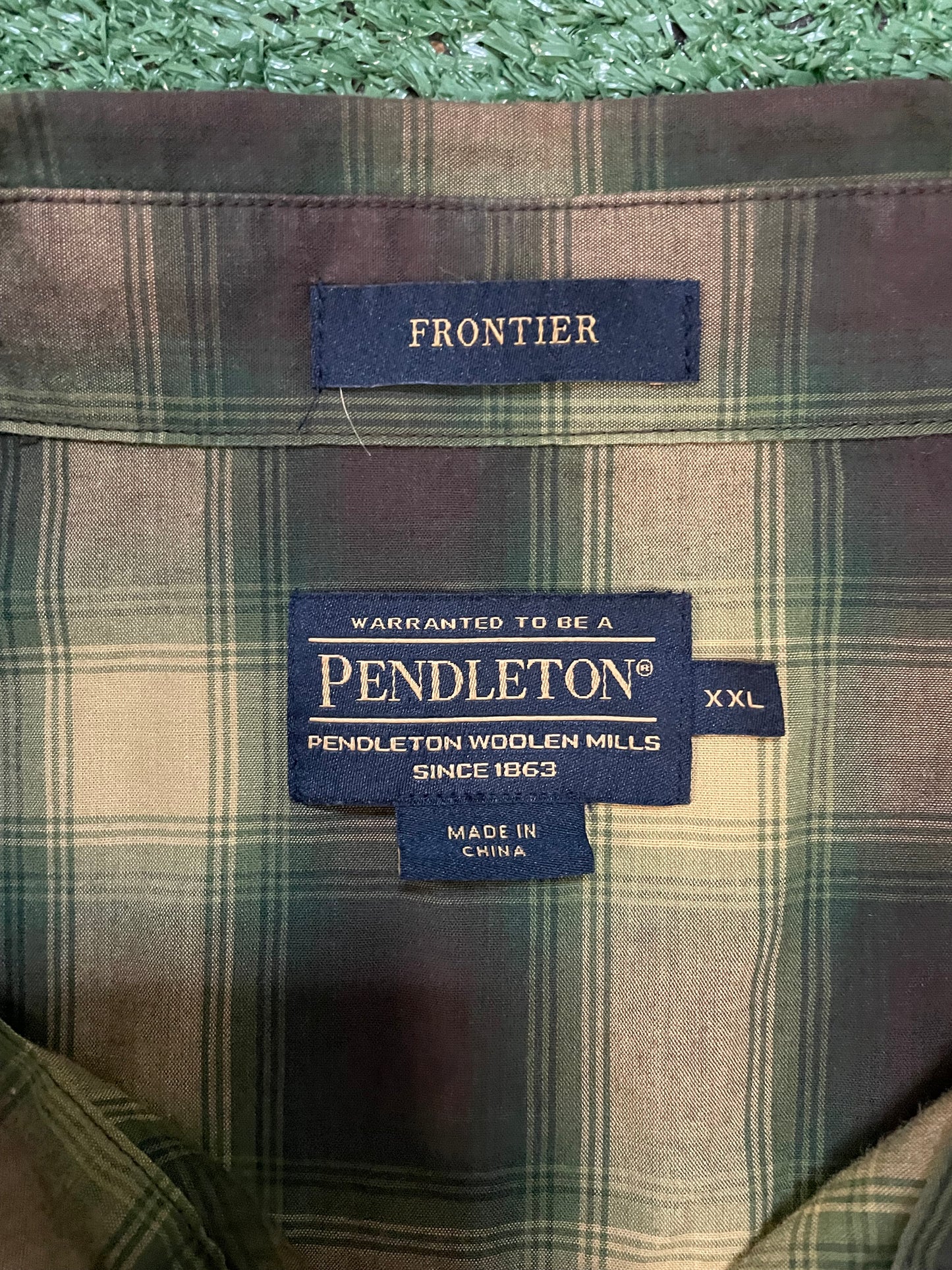 Pendleton frontier button up longsleeve flannel