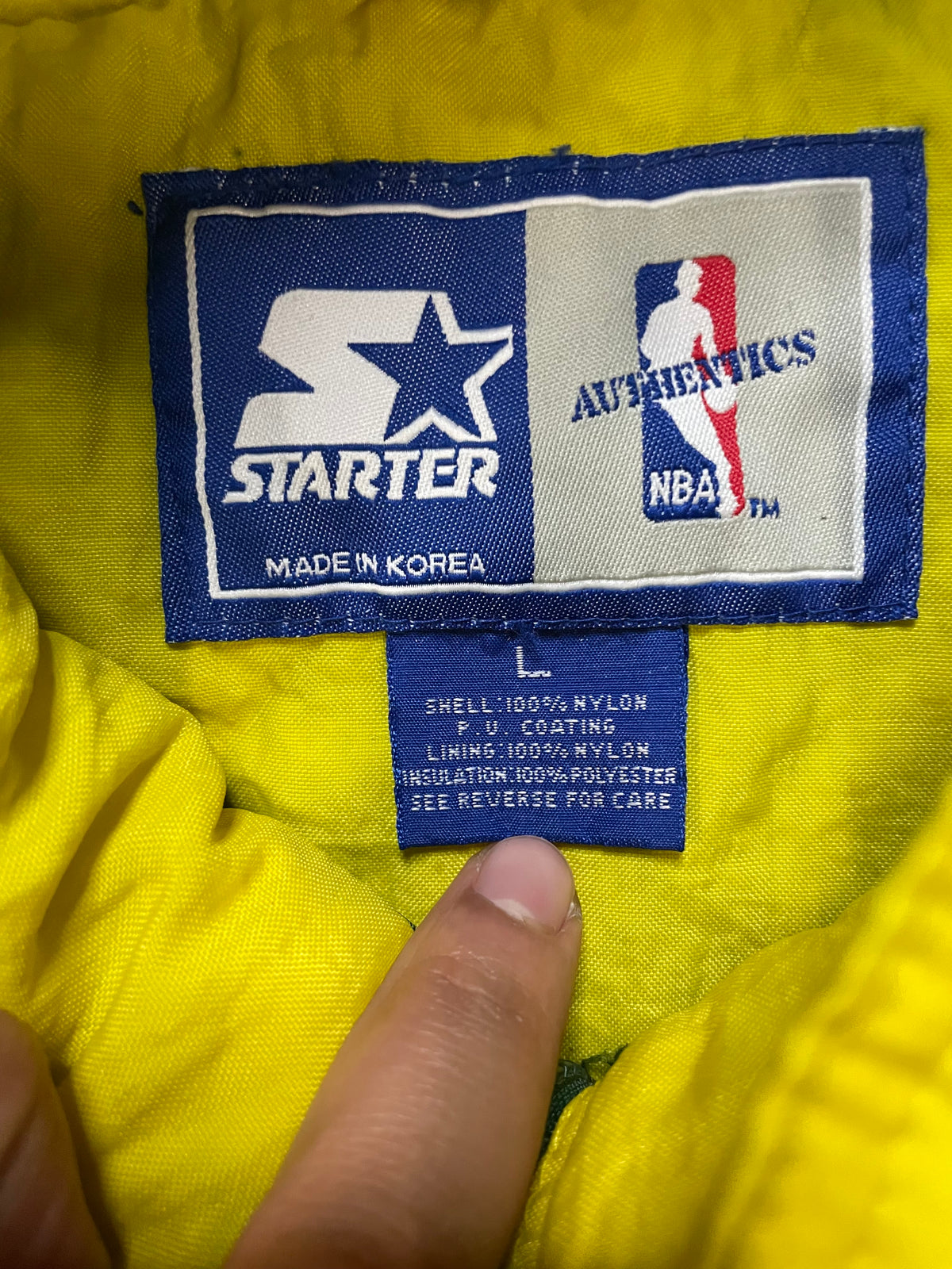 Vintage 1990s Seattle SuperSonics starter jacket