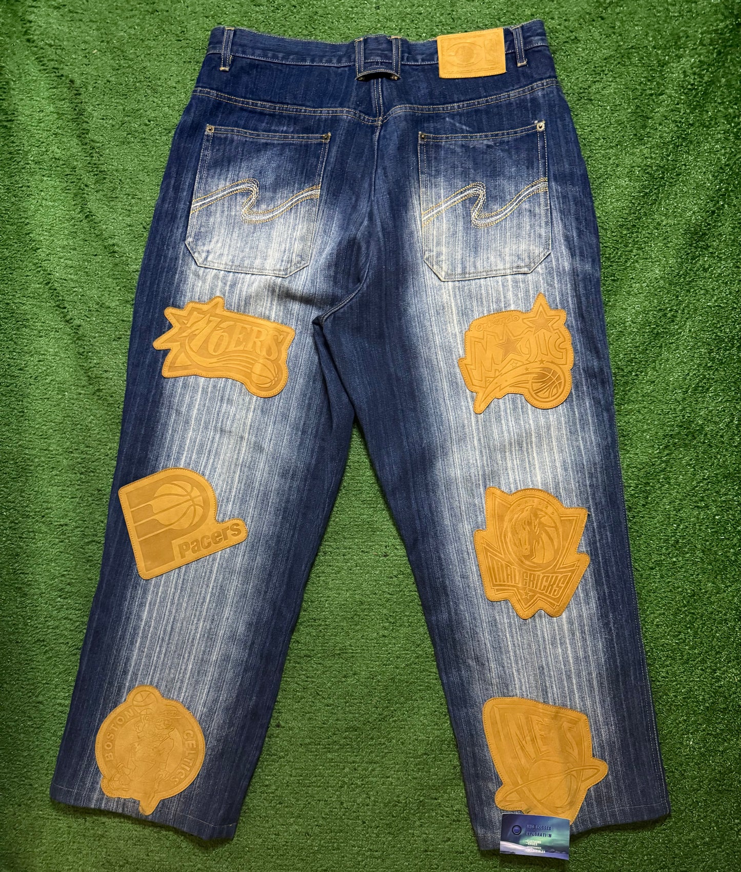 Vintage NBA Jeans UNK Brown Logos