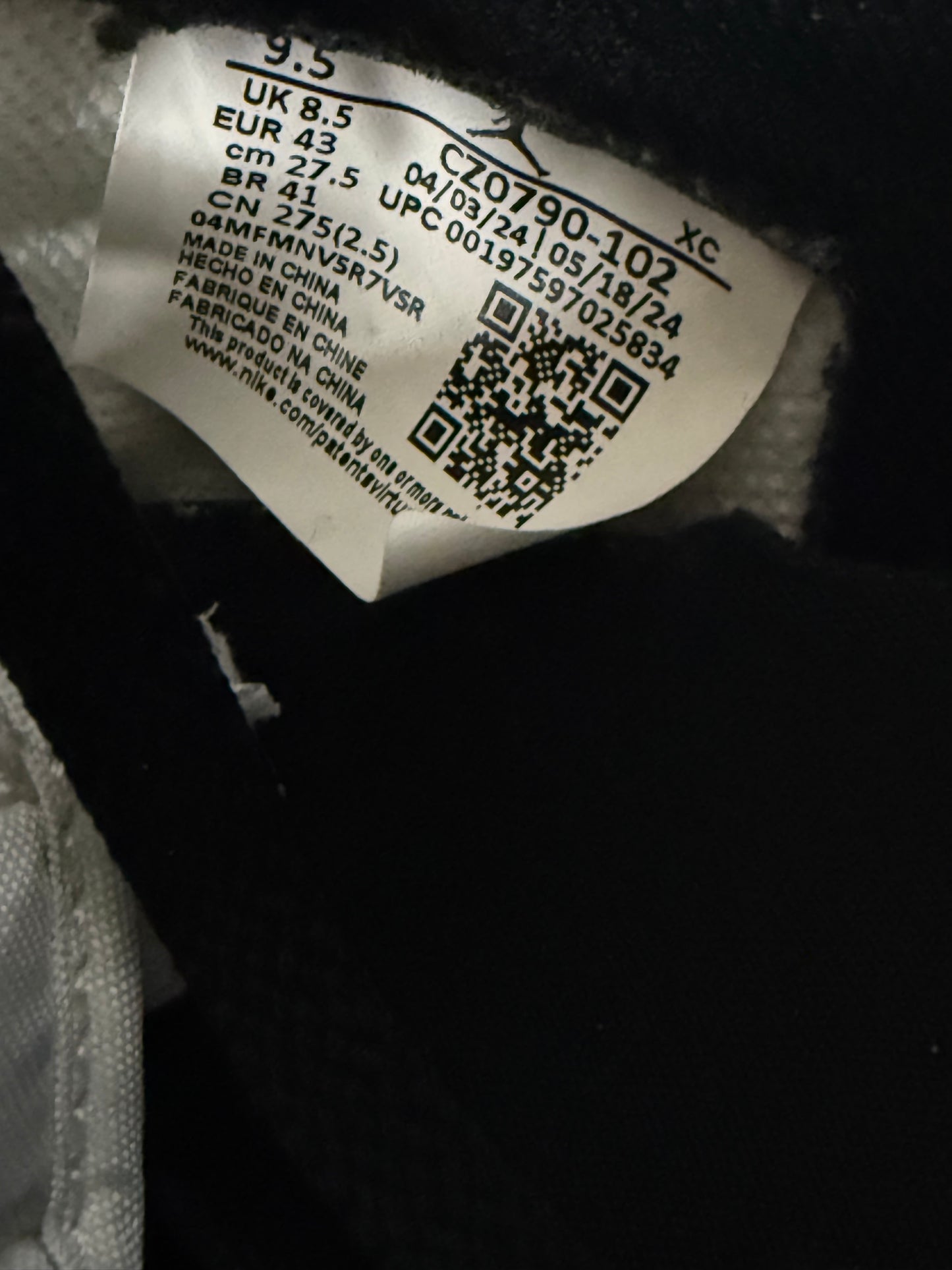 Jordan 1 Low Mocha 9.5 Men/11 Women “Preowned”