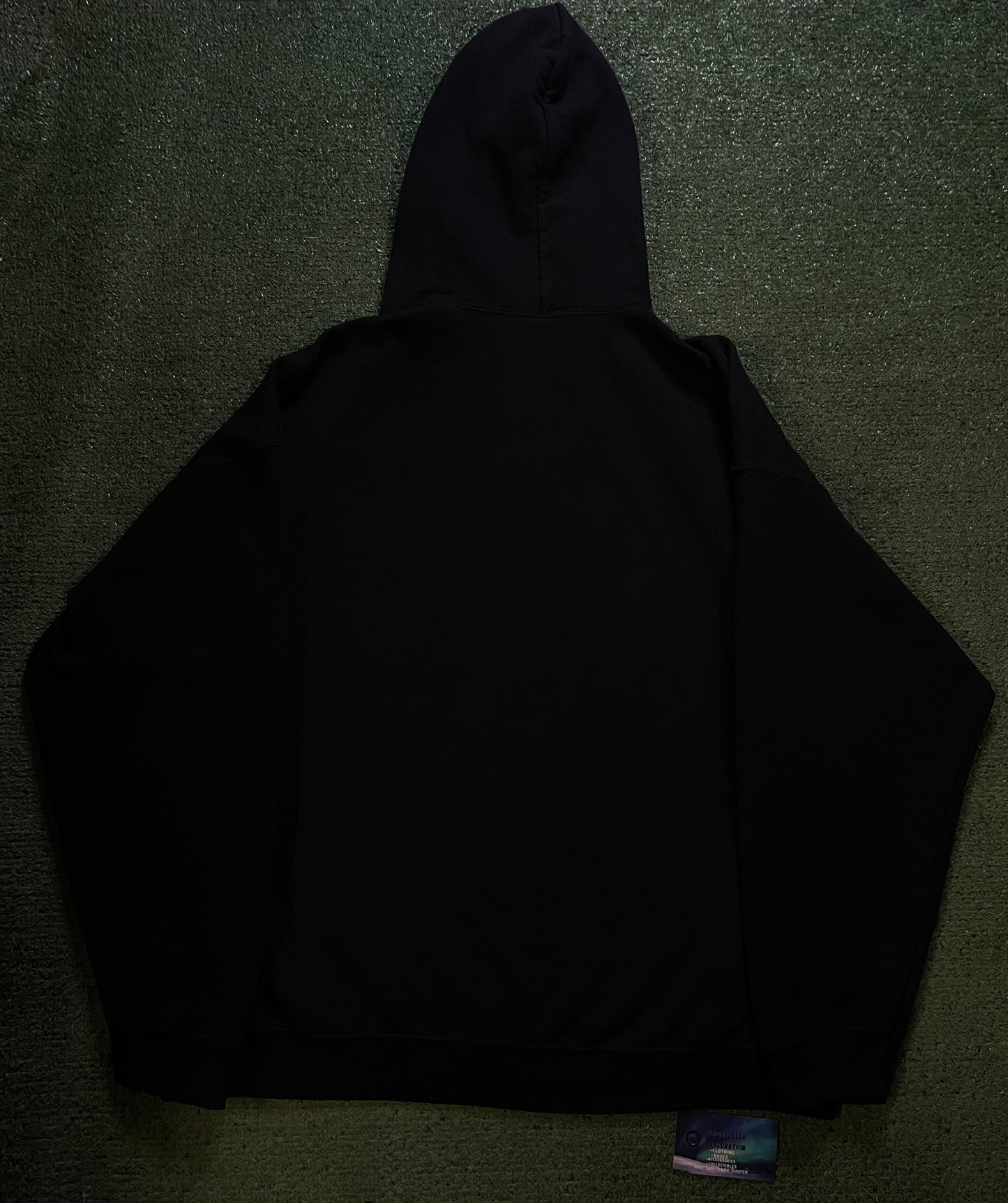 GV Gallery Raspberry Hills black hoodie