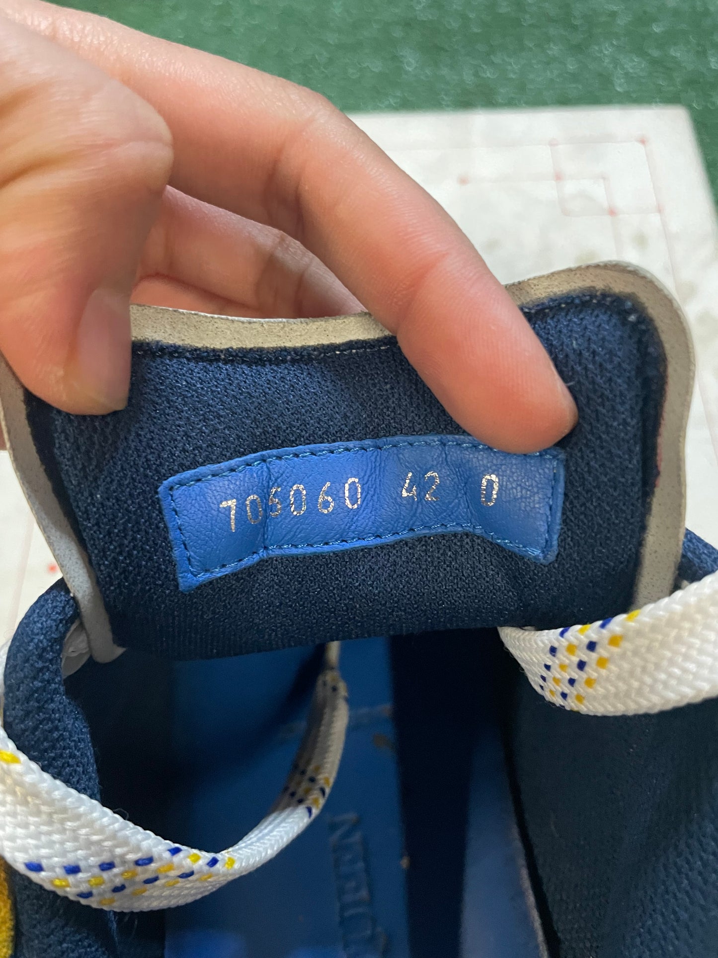 Alexander McQueen white pop yellow navy size 9men/10.5women(EU 42)