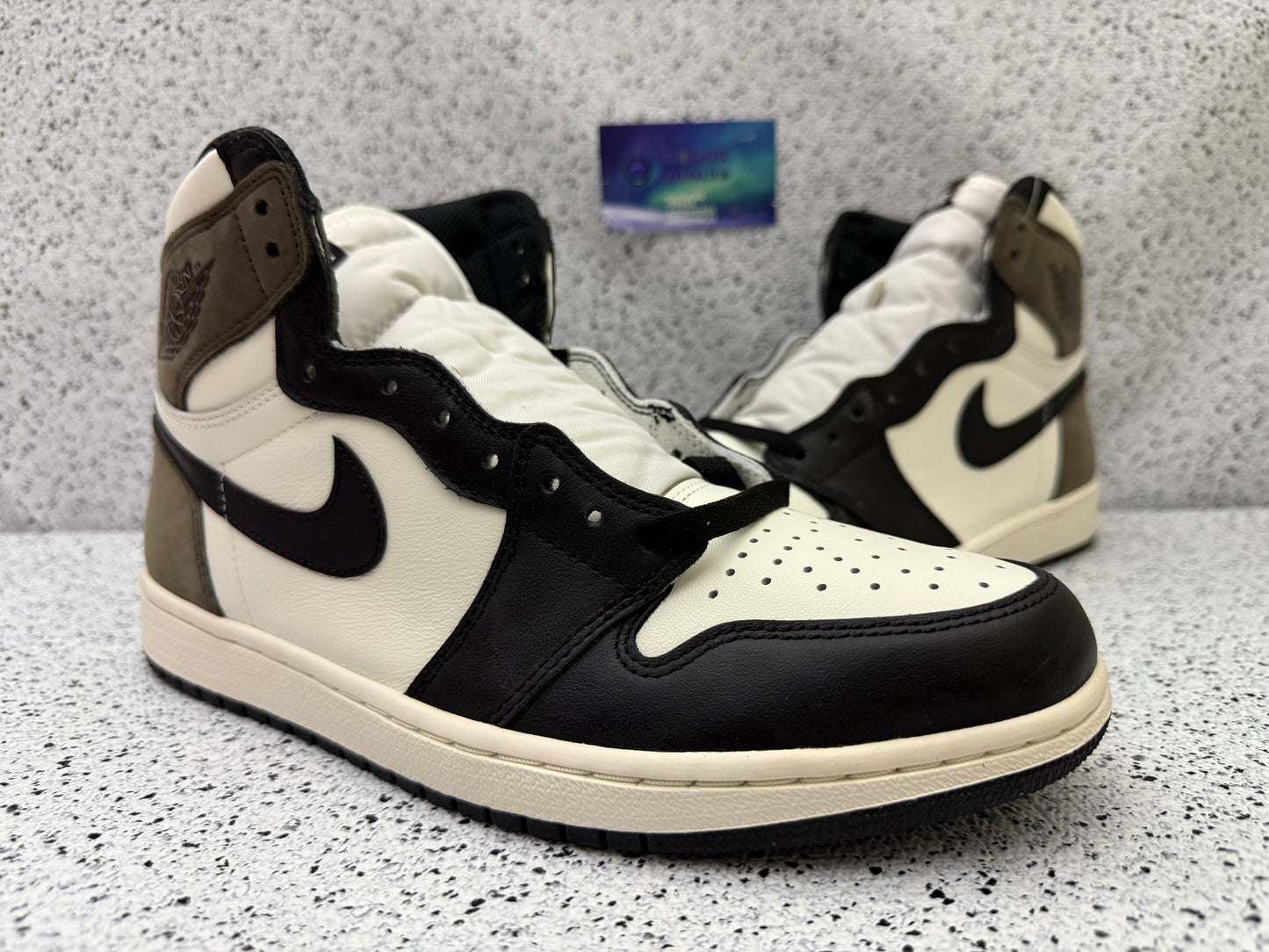 Jordan 1 Mocha
