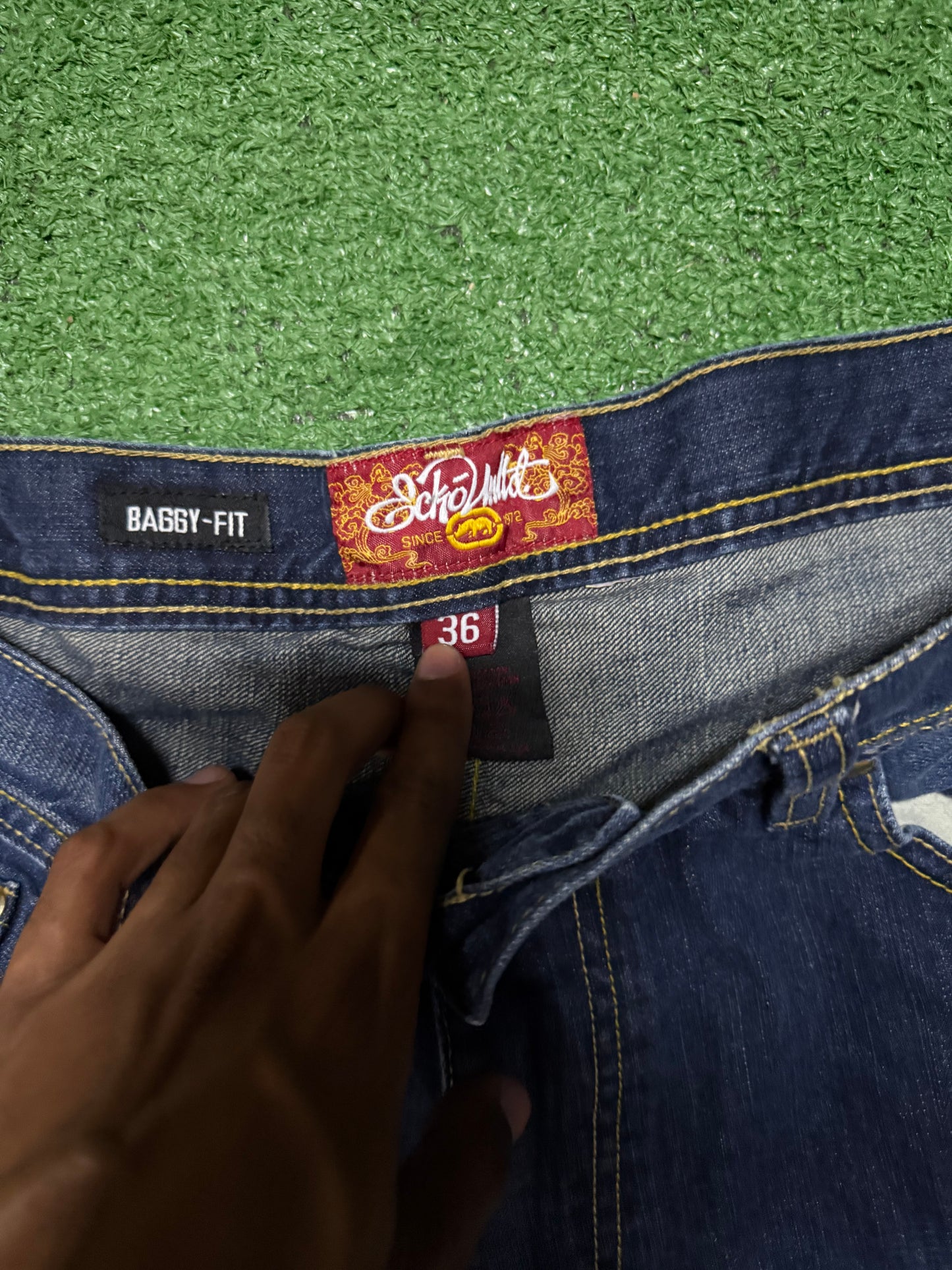 Vintage Ecko Unltd Jeans Dragon