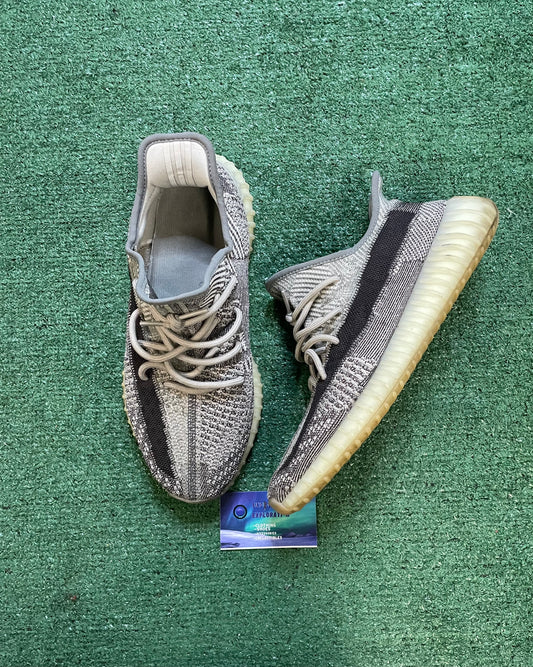 Yeezy boost 350 v2 zyon size 11men/12.5women