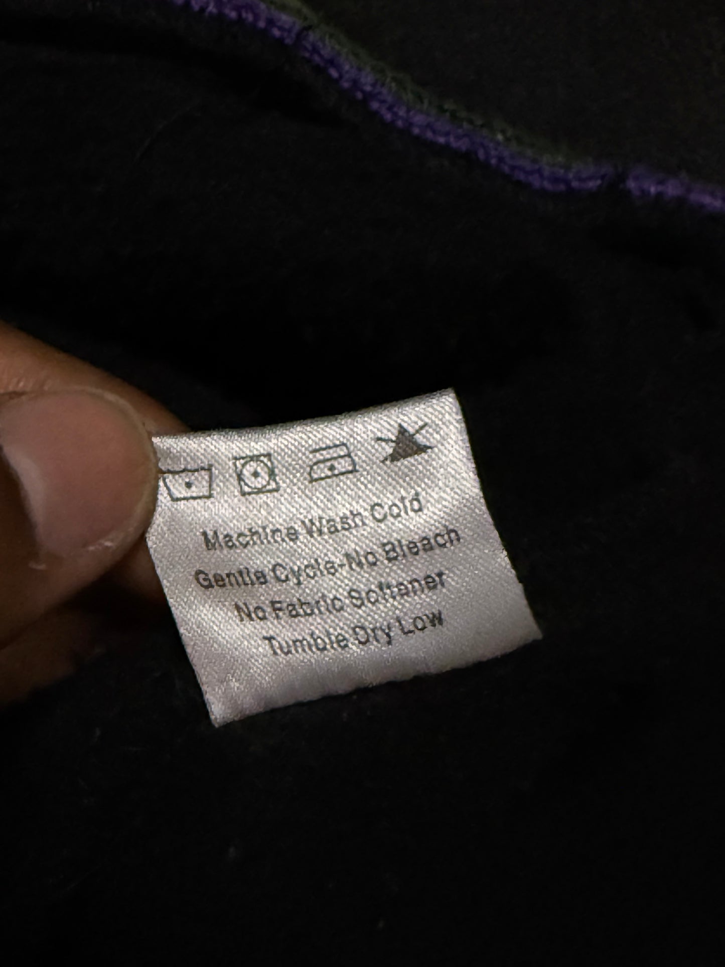GV Gallery Raspberry Hills 3 Zip Hoodie