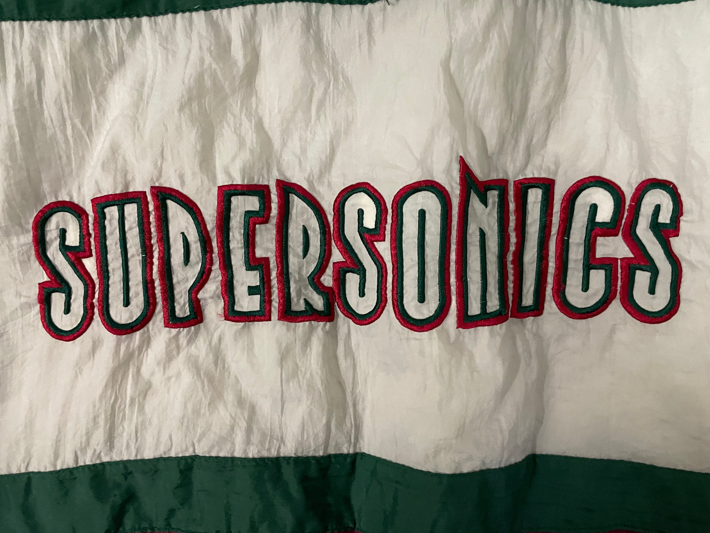 Vintage 1990s Seattle SuperSonics puffer jacket