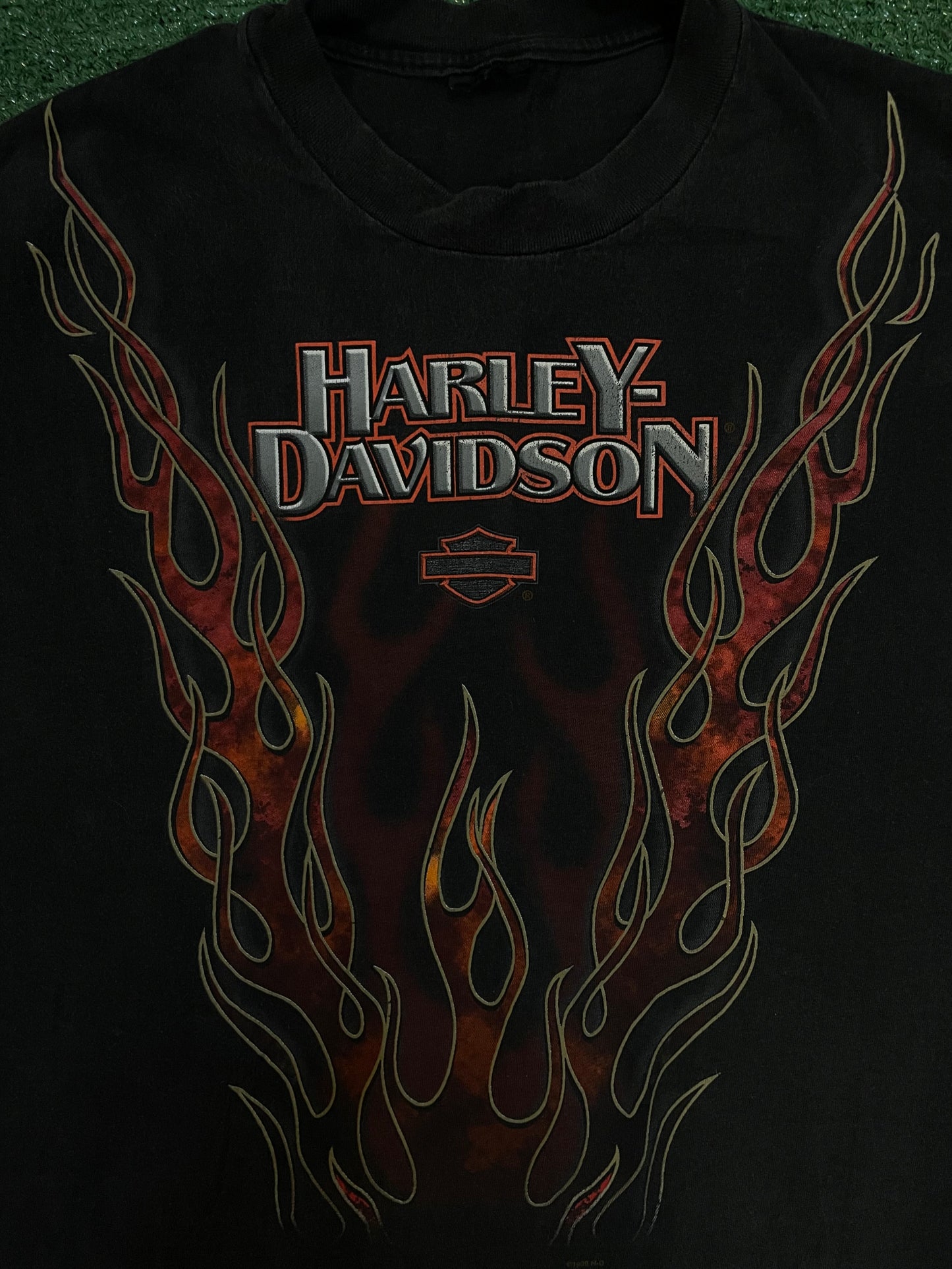 Vintage 1990s Harley Davidson V flame Longsleeve