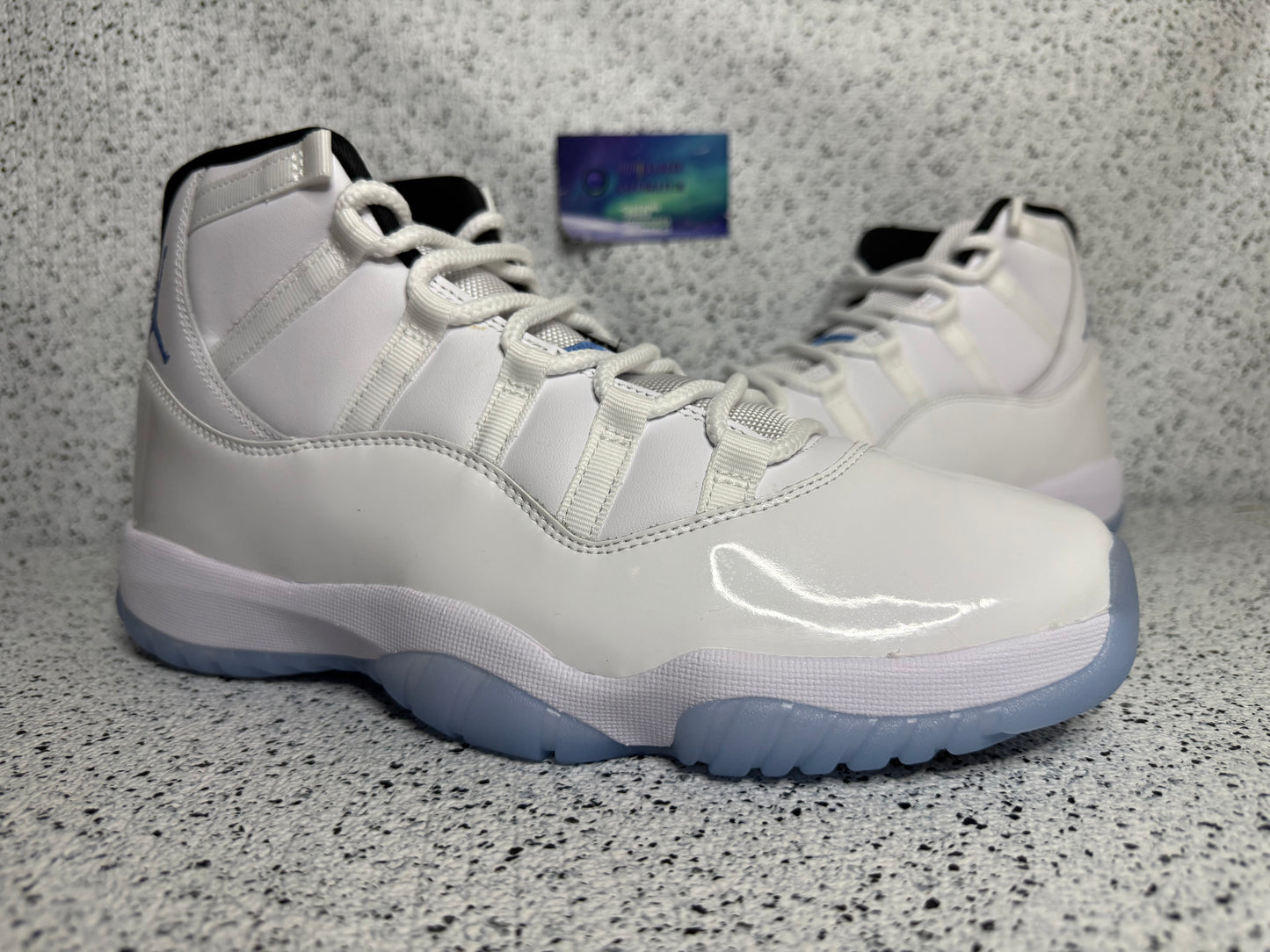 Jordan 11 Legend Blue