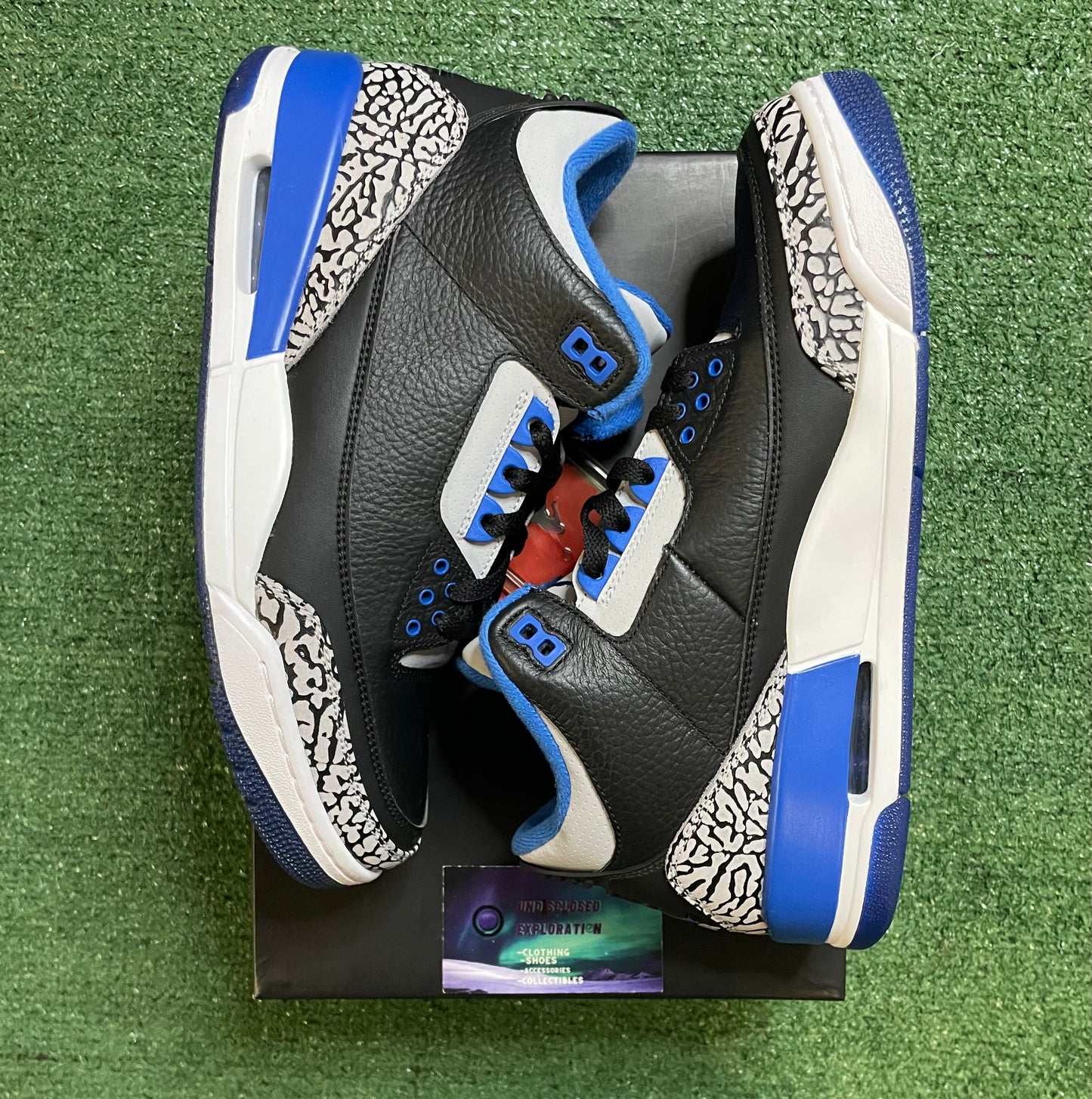 Air Jordan 3 sport blue size 9.5men/11women