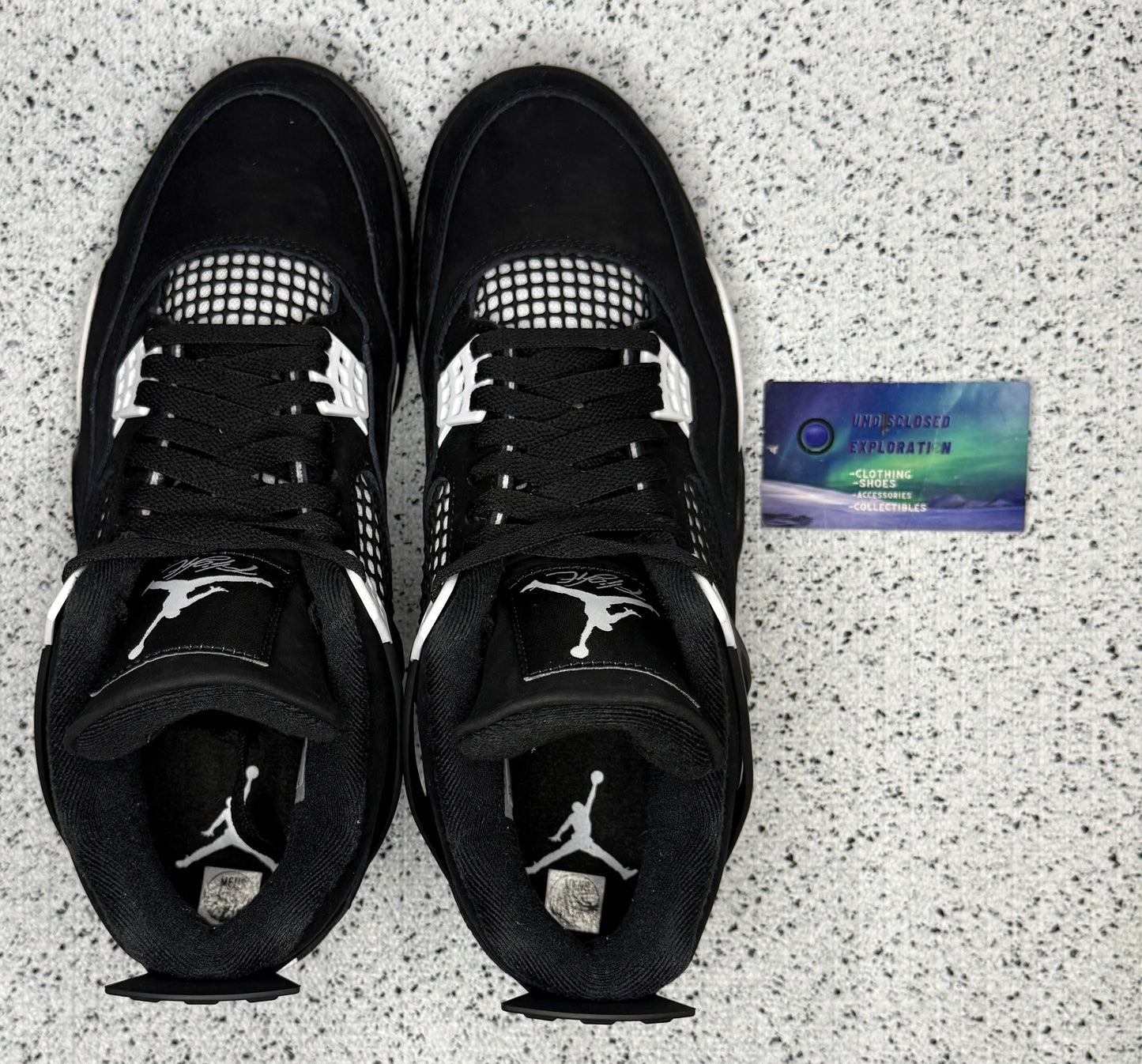 Jordan 4 White Thunder 9.5 Men/11 Women “Preowned”
