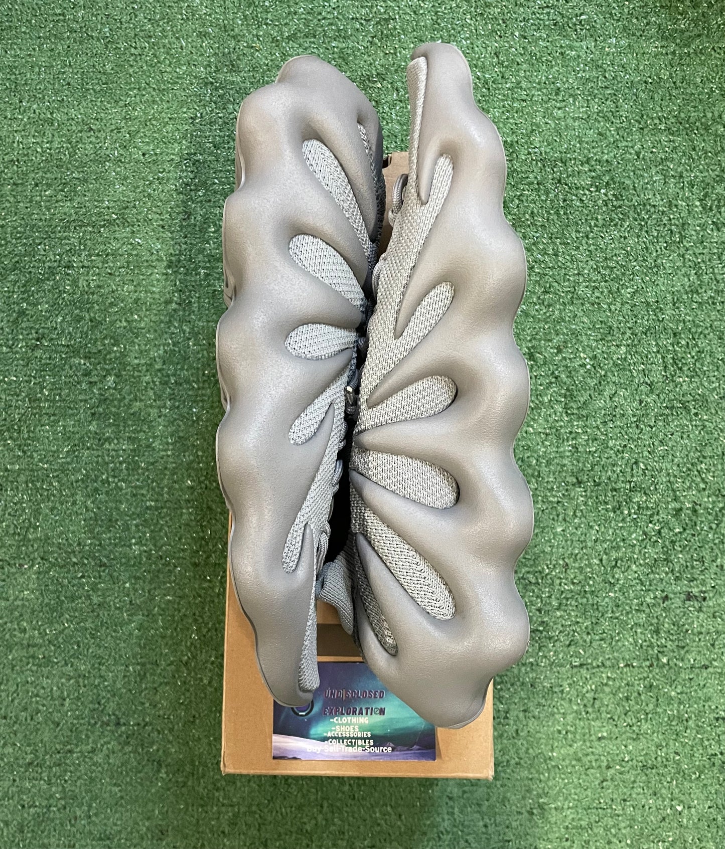 Yeezy 450 stone salt size 13men/14.5women