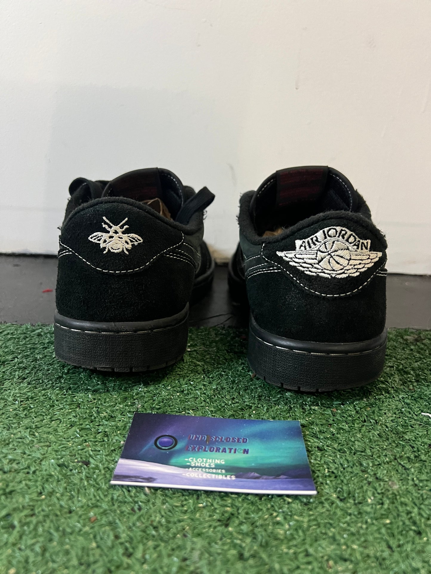 Jordan 1 low Travis Scott phantom size 9.5men/11women