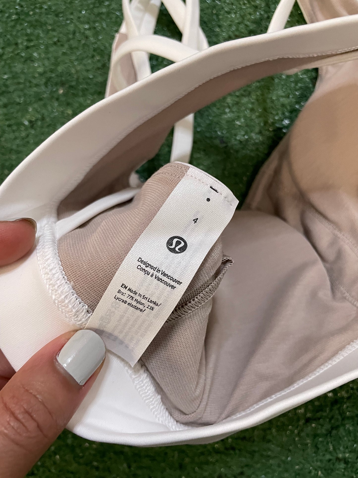 Lululemon energy white bra