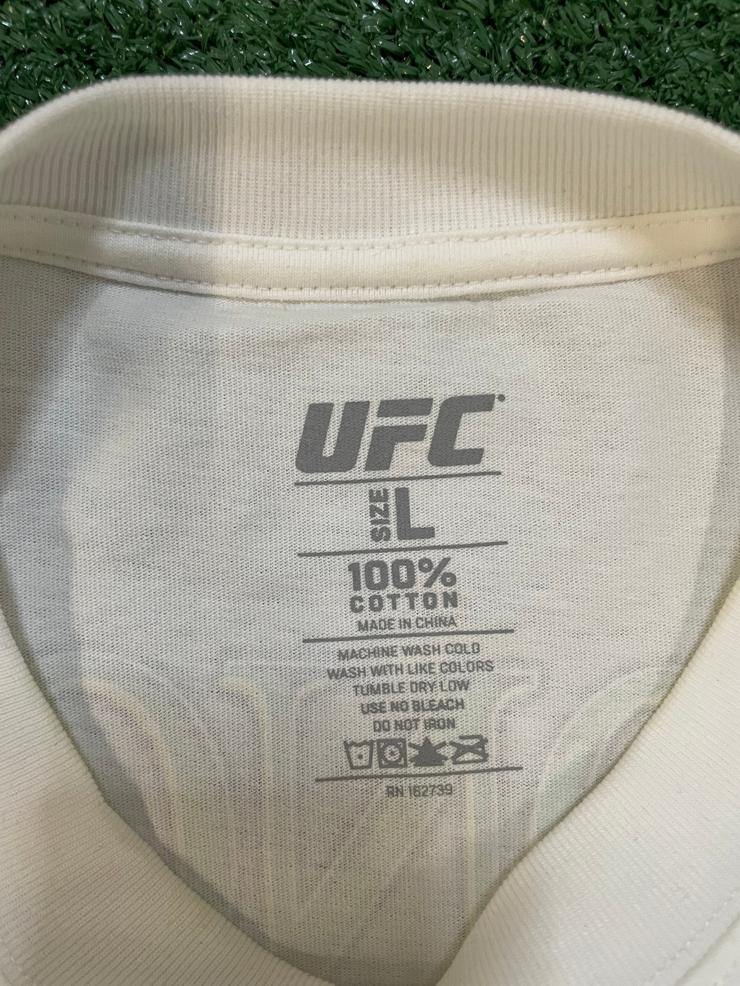 Conor McGregor The Notorious UFC tee