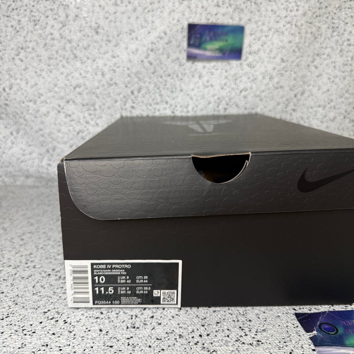 Nike Kobe 4 Gold Medal