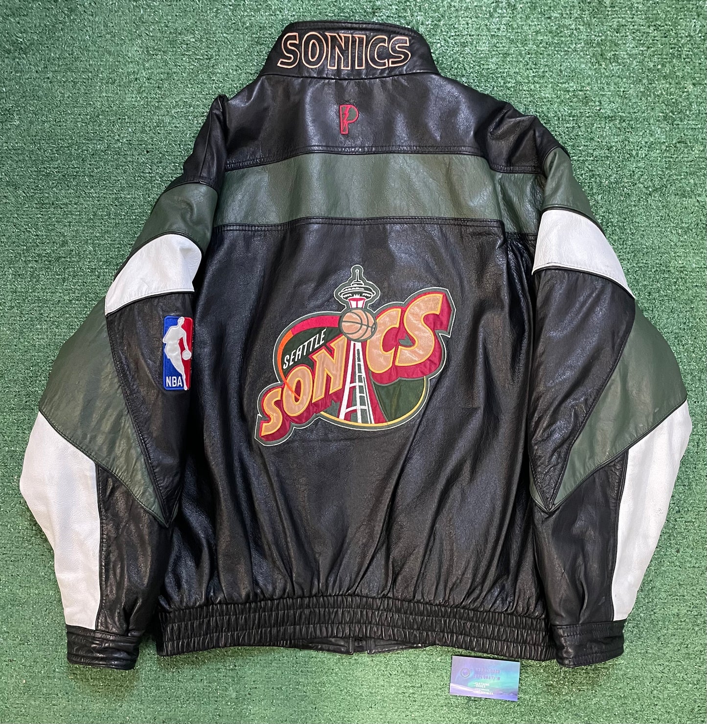Vintage 1990s Seattle Sonics Pro player Leather Jacket