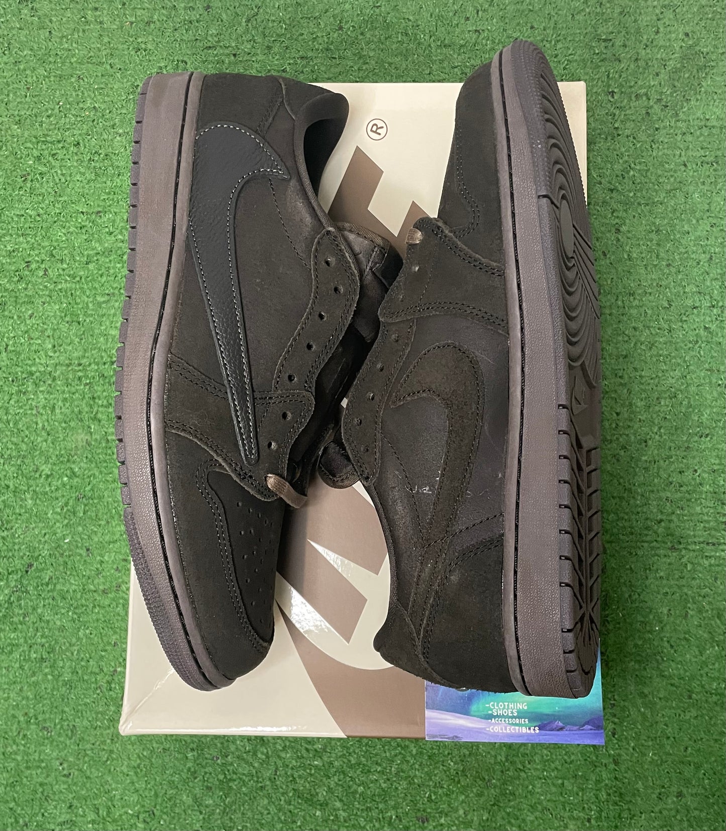 Jordan 1 low Travis Scott Velvet