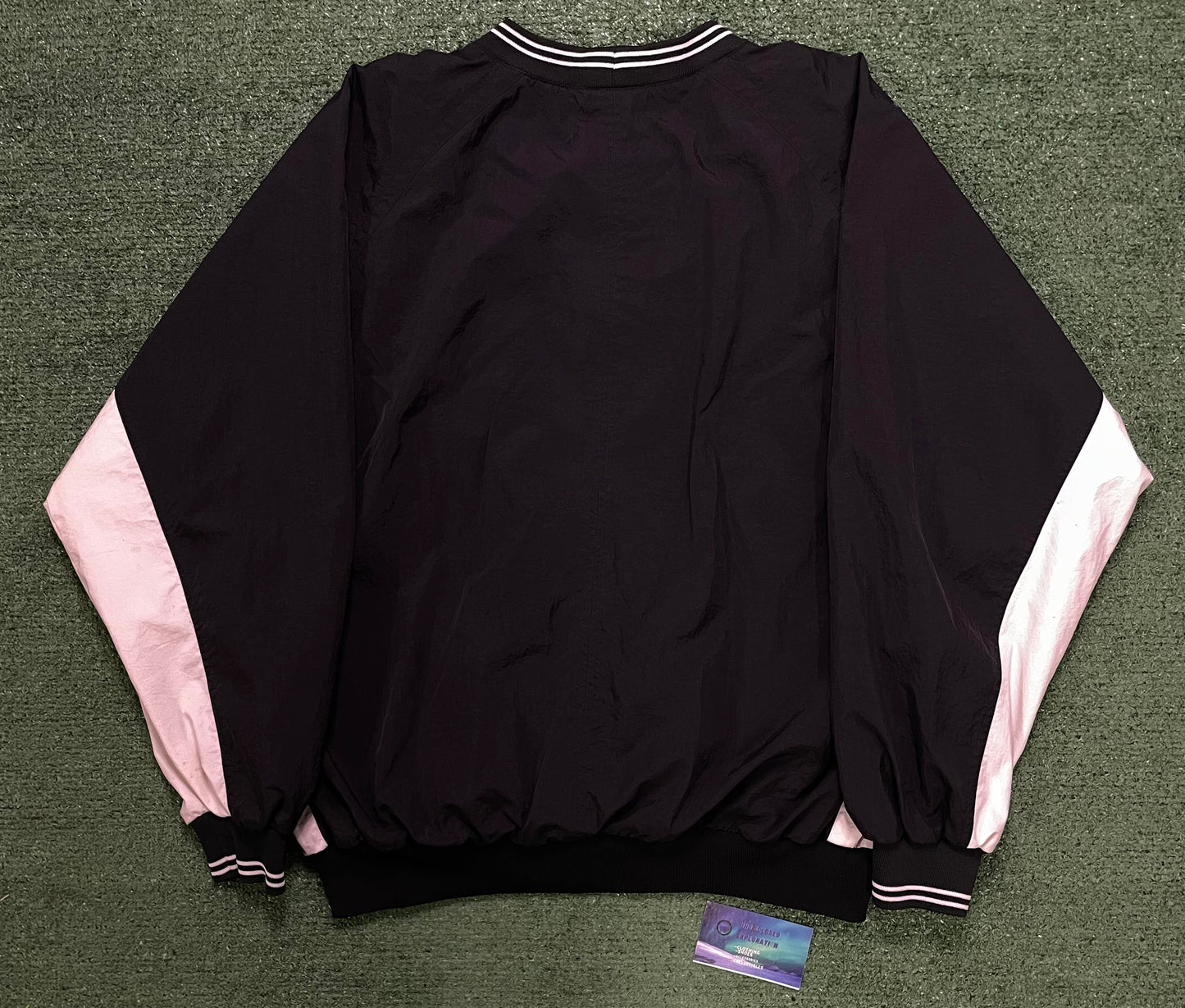 Vintage 1990s Nike center swoosh pullover crewneck