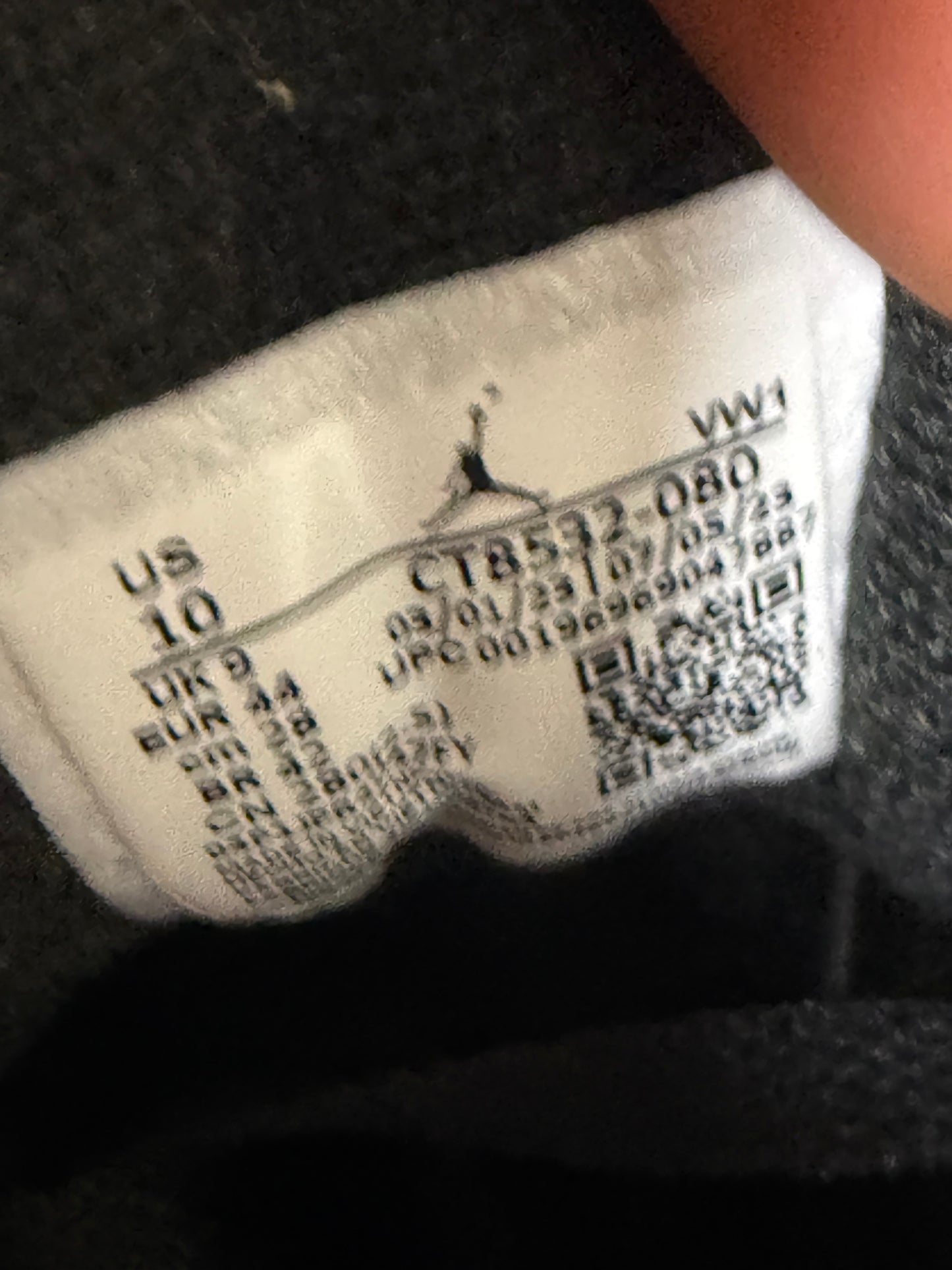 Jordan 3 Fear 10 Men/11.5 Women “Preowned”