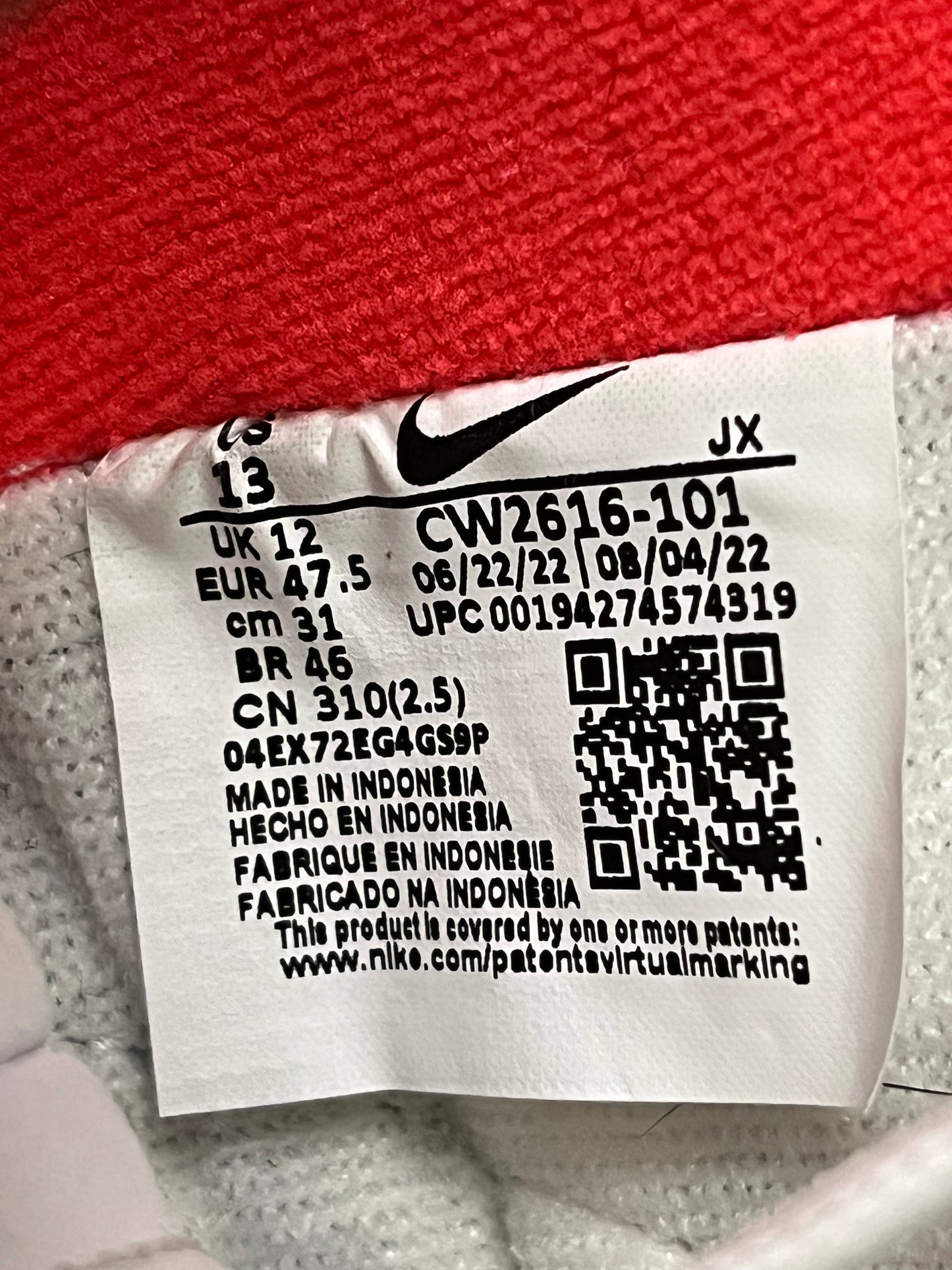 Nike air flight 89 The Planet Of Hoops size 13men/14.5women