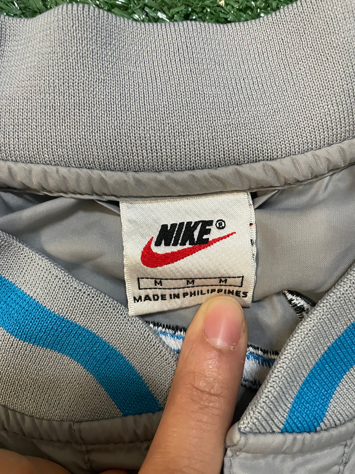Vintage 1990s Nike short sleeve windbreaker blue and grey