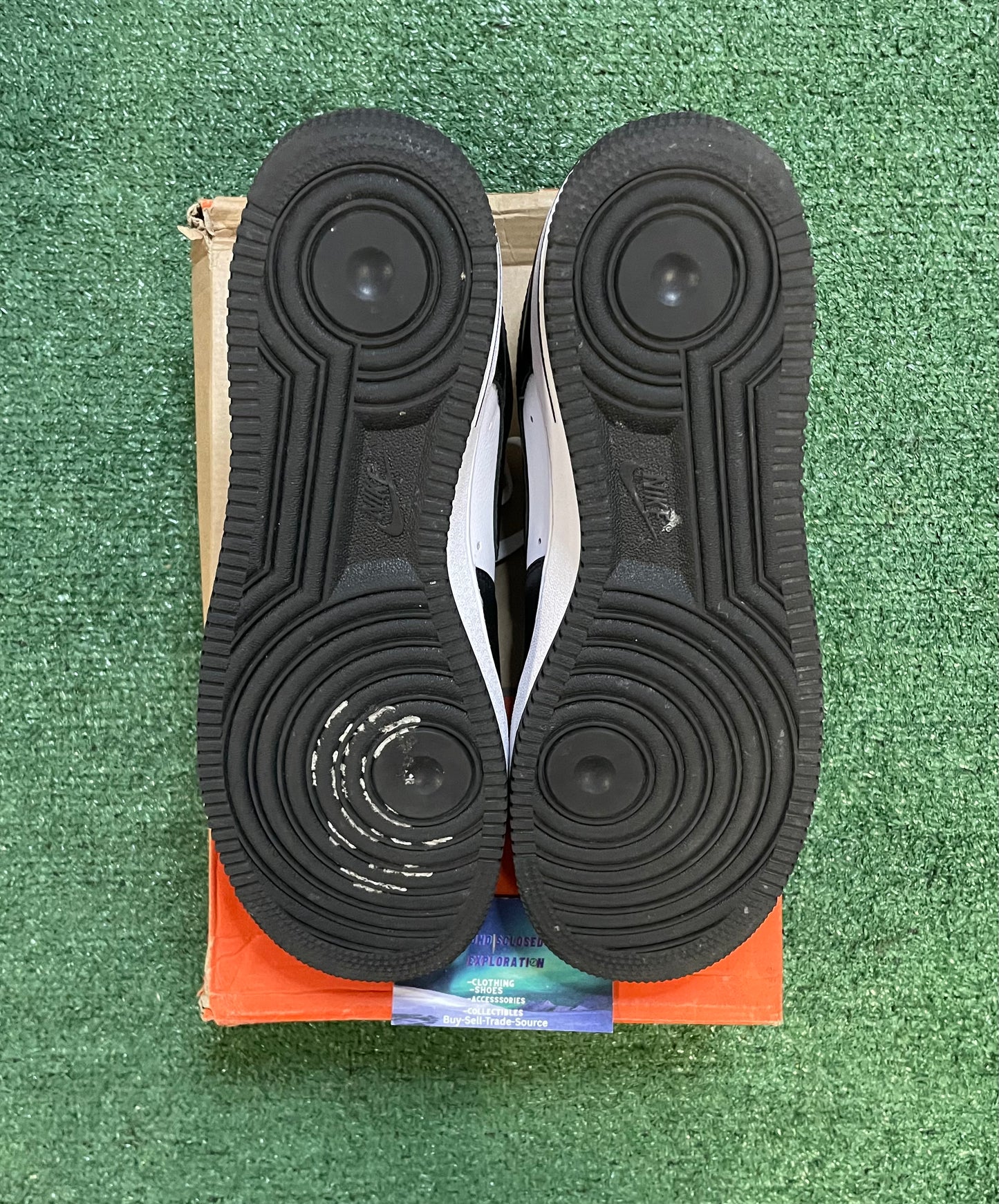 Air Force 1 Low terror squad low blackout size 10.5men/12women