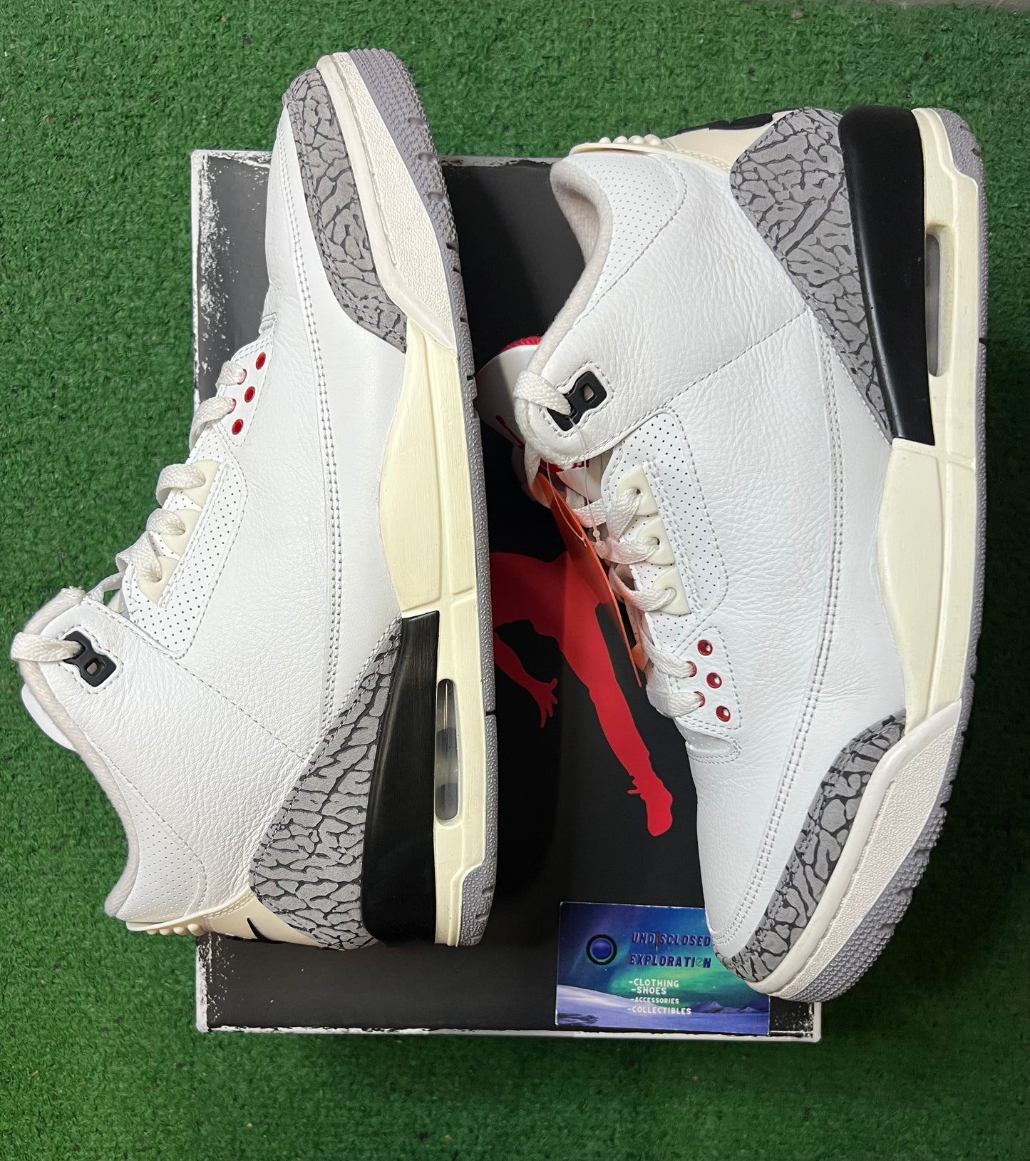 Jordan 3 white cement reimagined size 12men/13.5women