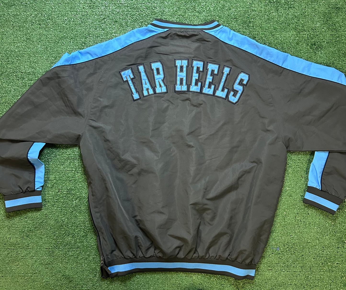 Vintage 1990s University of North Carolina Tar Heels UNC Crewneck pullover Crewneck
