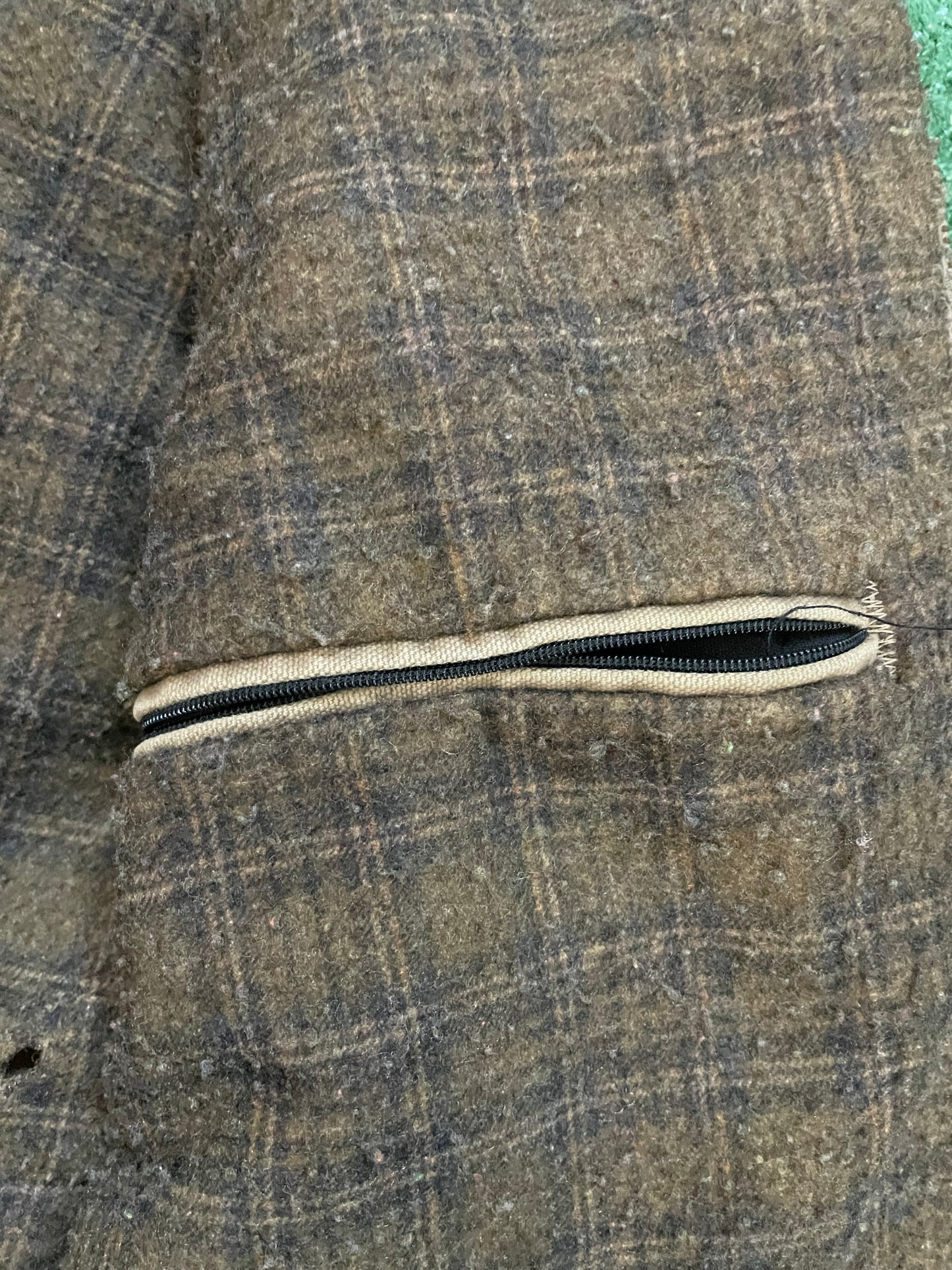 Vintage beige Carhartt Detroit jacket
