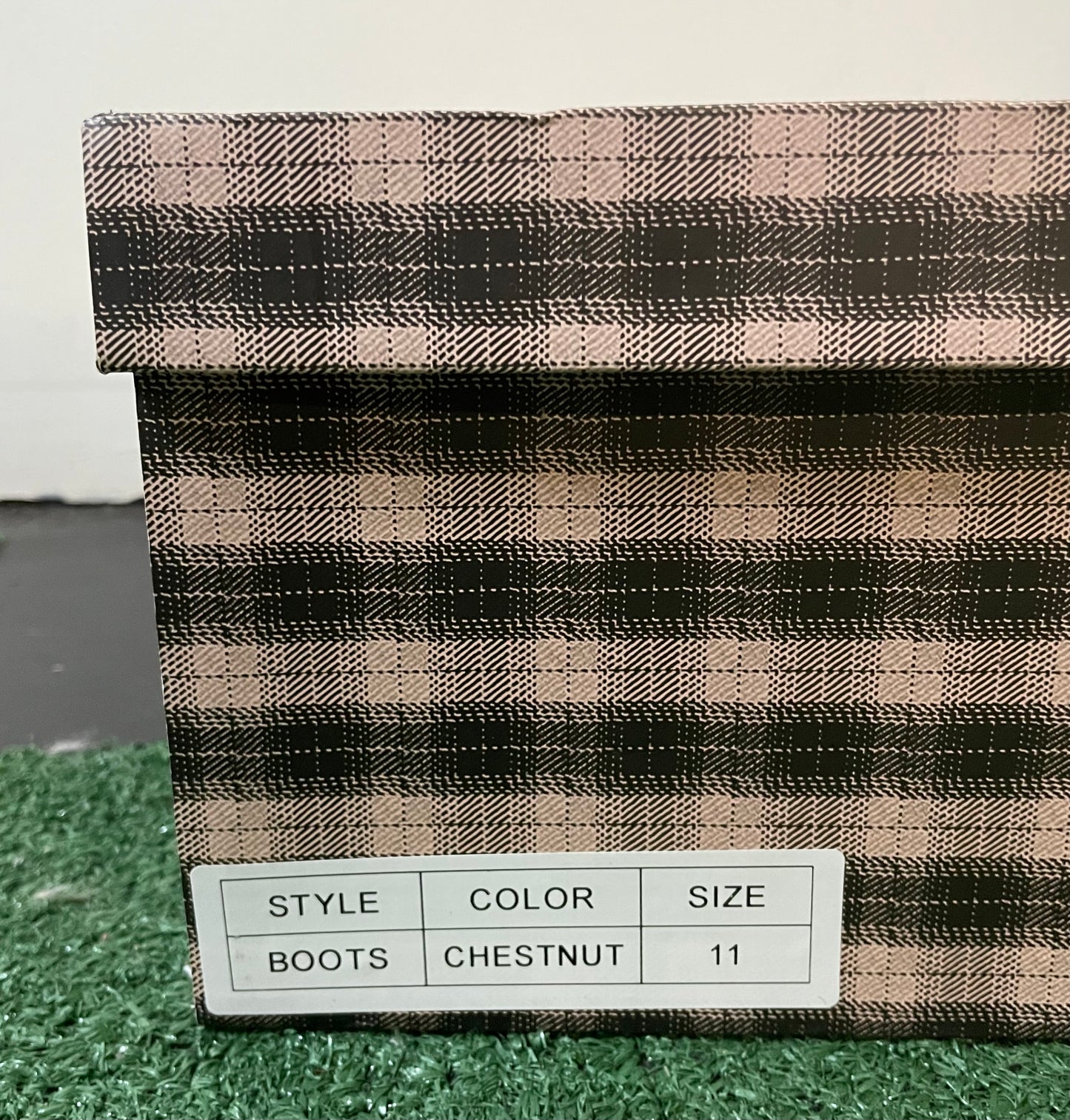 Gv Gallery Raspberry berry chestnut boots size 11men/12.5women