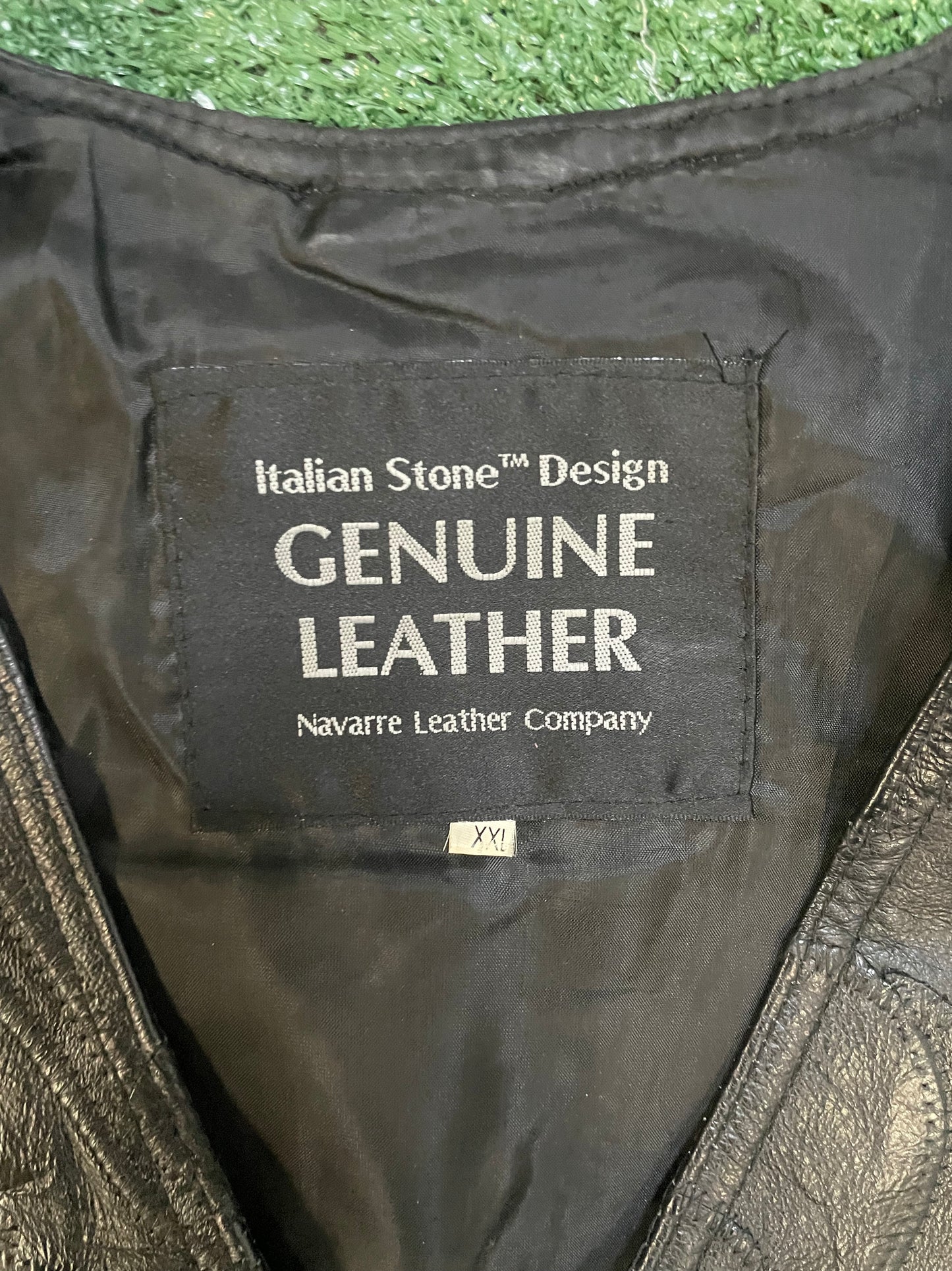 Vintage Navarre Genuine Leather embroidered skull vest