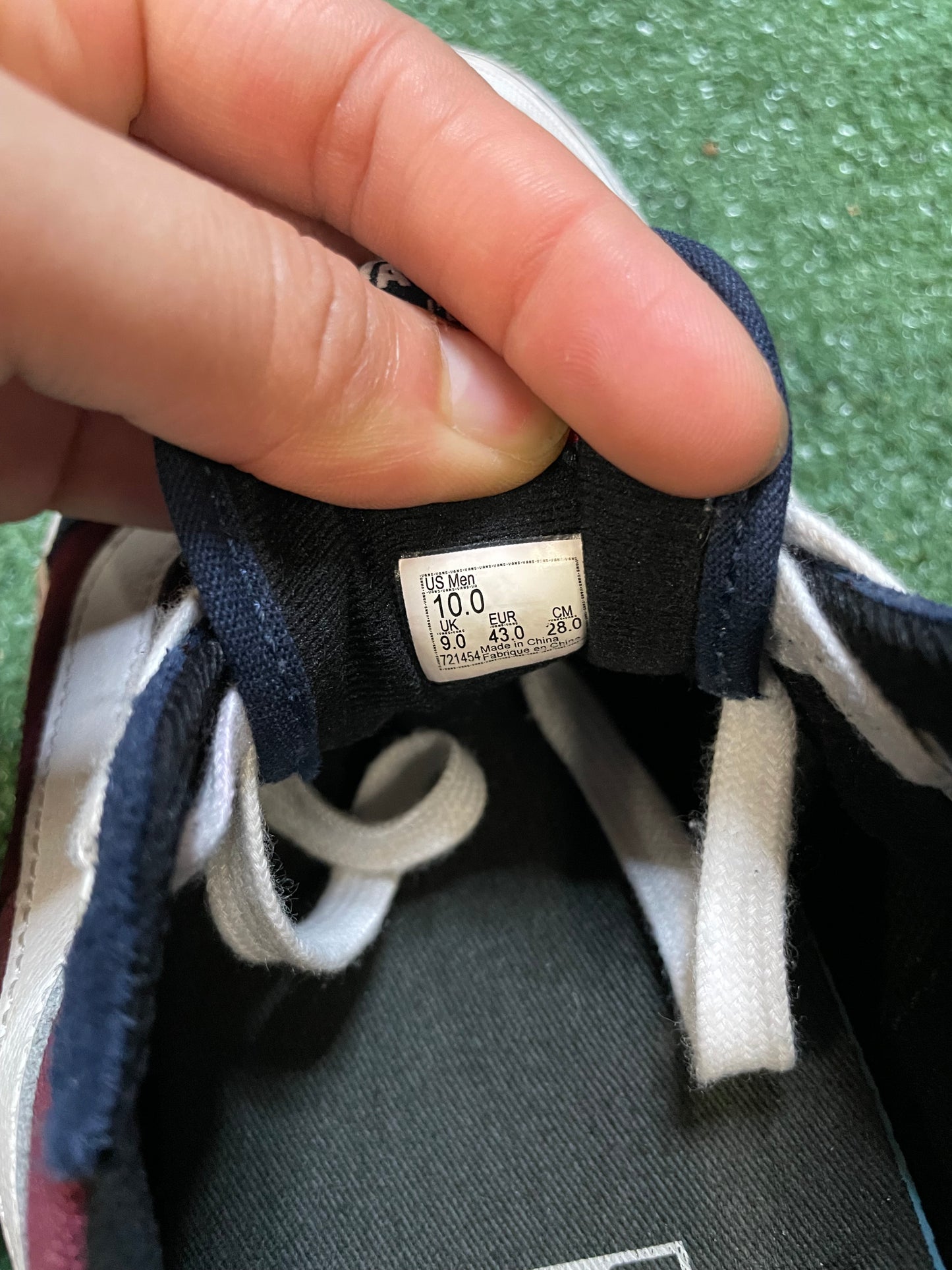 Vans Style 112 port royale size 10.5men/12women
