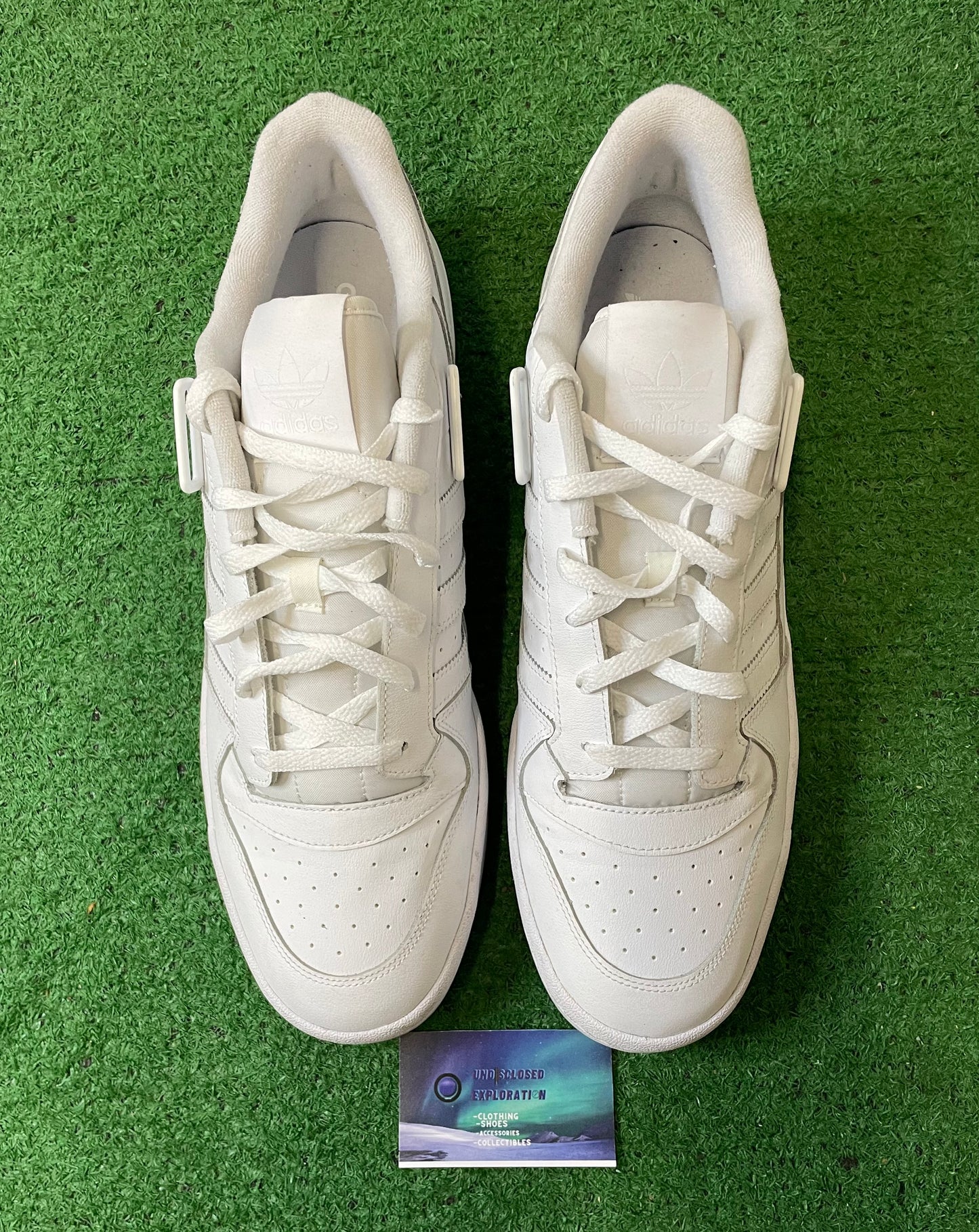 Adidas forum low triple white size 14men/15.5women