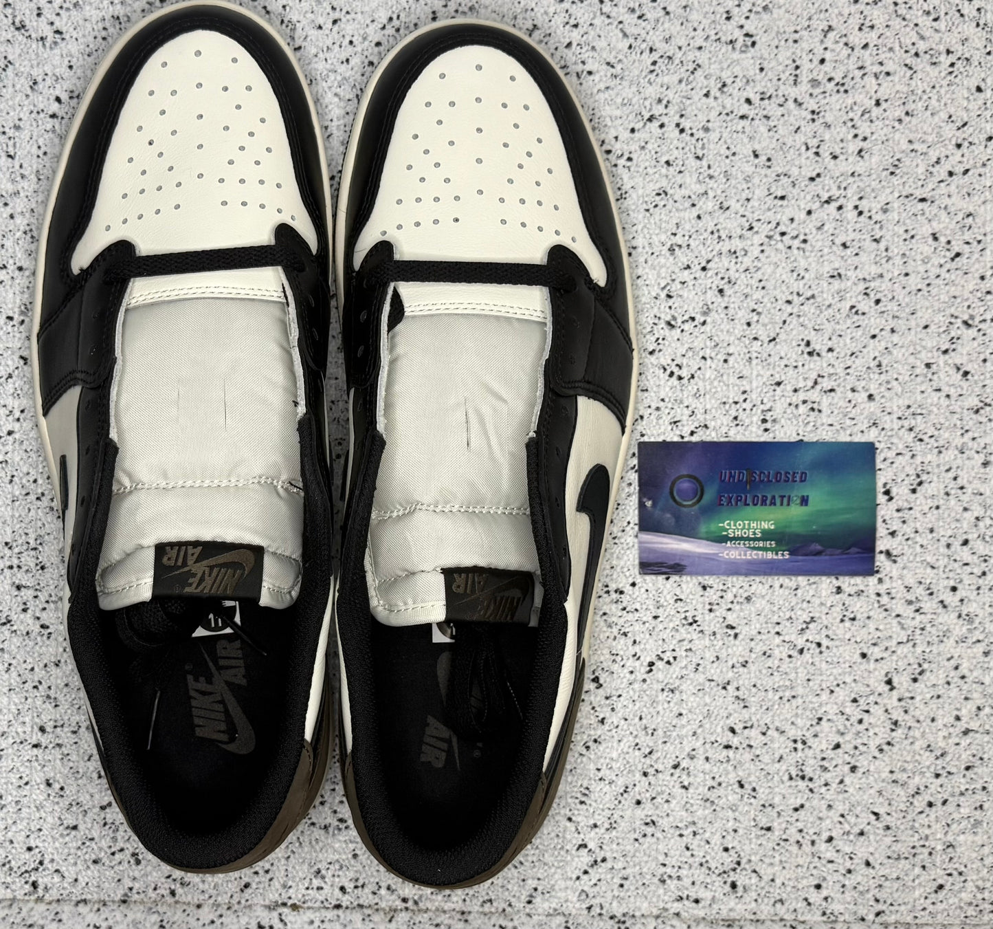 Jordan 1 Low Mocha