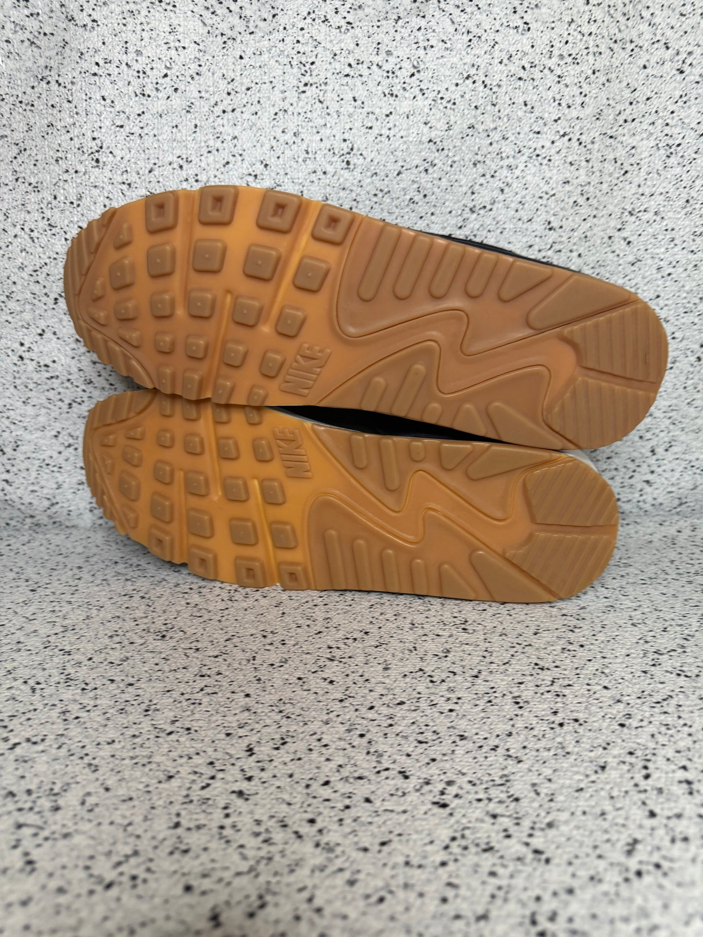Nike Air Max 90 Midnight Navy Gum
