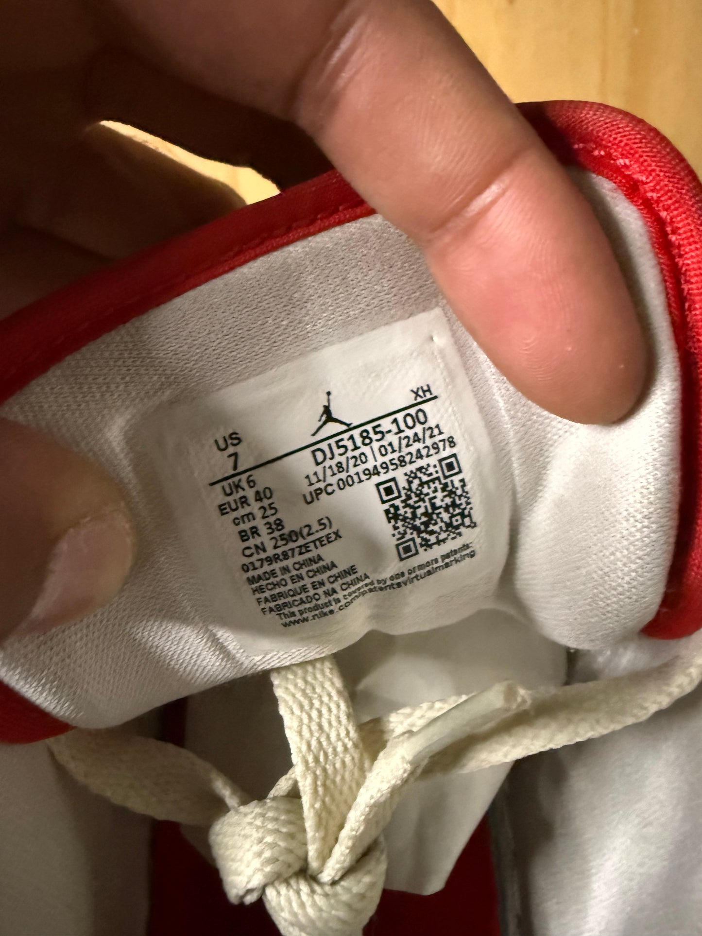 Jordan 1 Low Spades