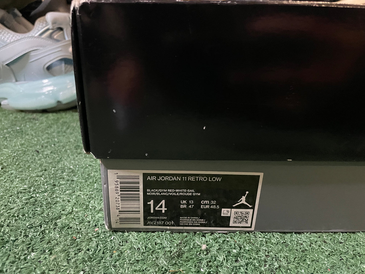Air Jordan 11 low 72-10 size 14men/15.5women