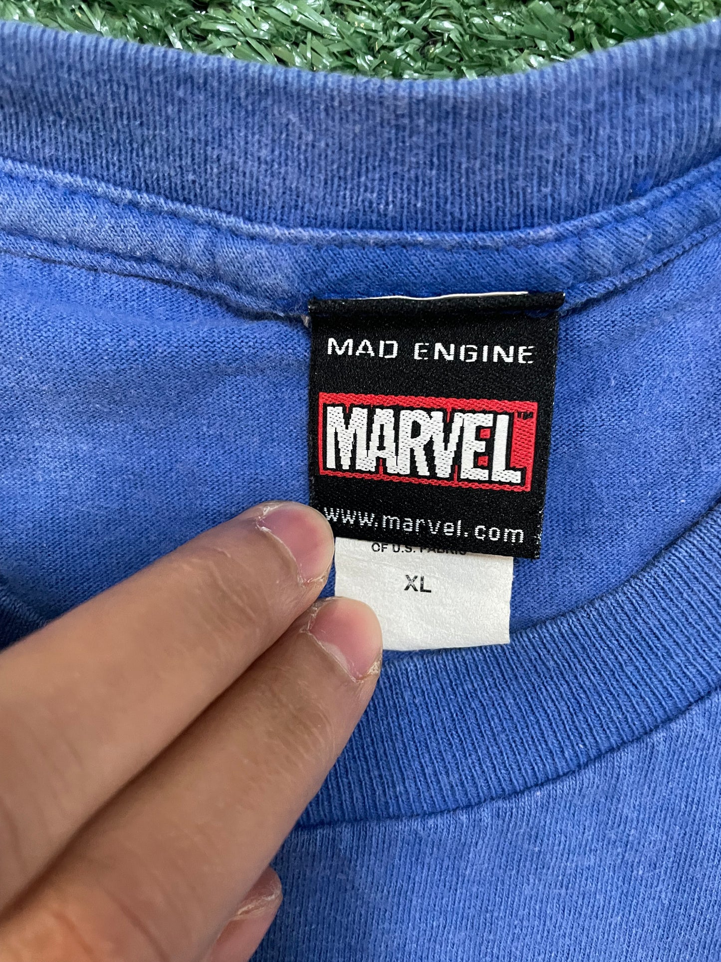 Vintage 1990s Spider-Man web comic tee