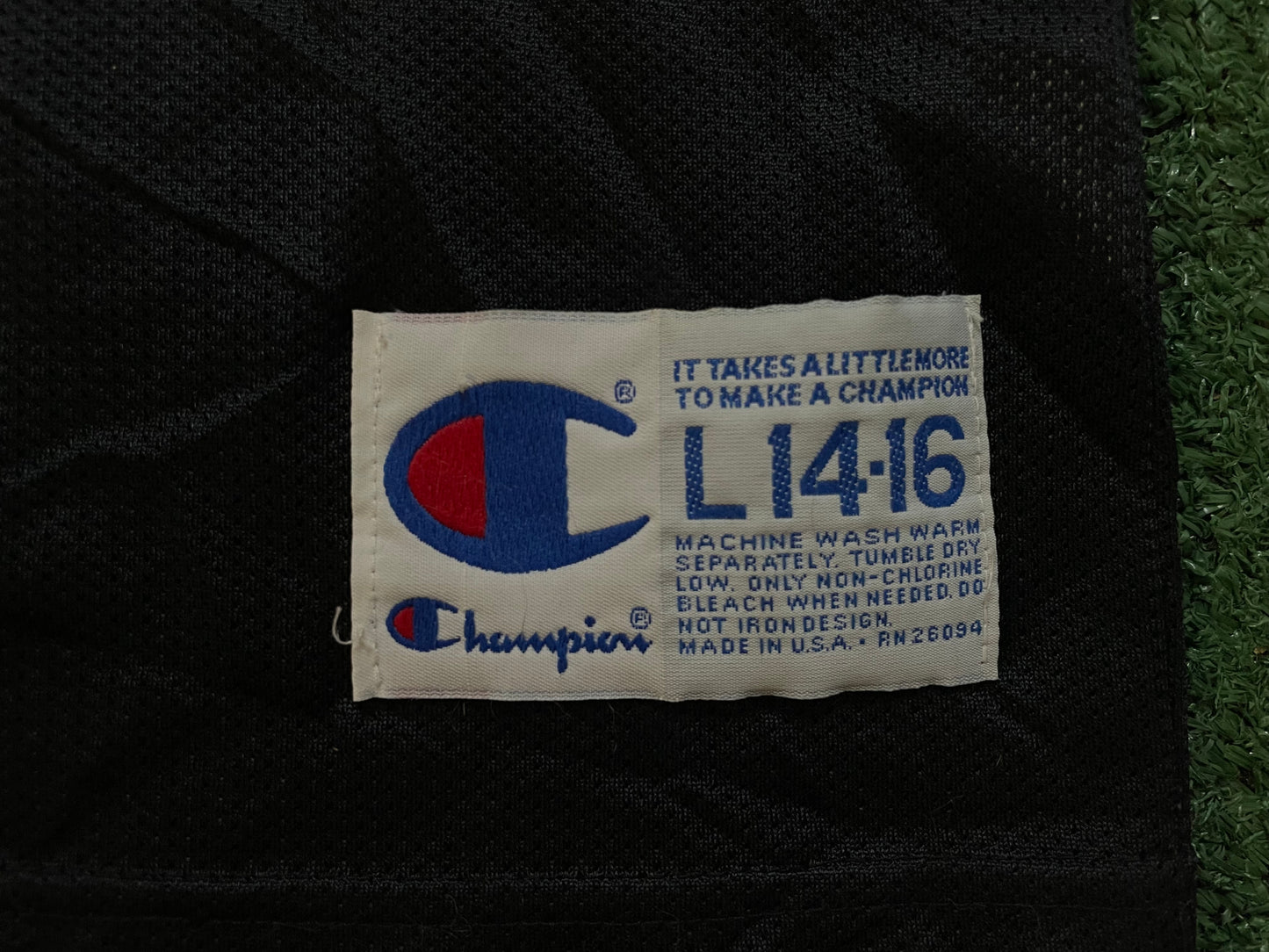 Vintage 1990s Portland trailblazer Clyde Dlexer 22 Jersey