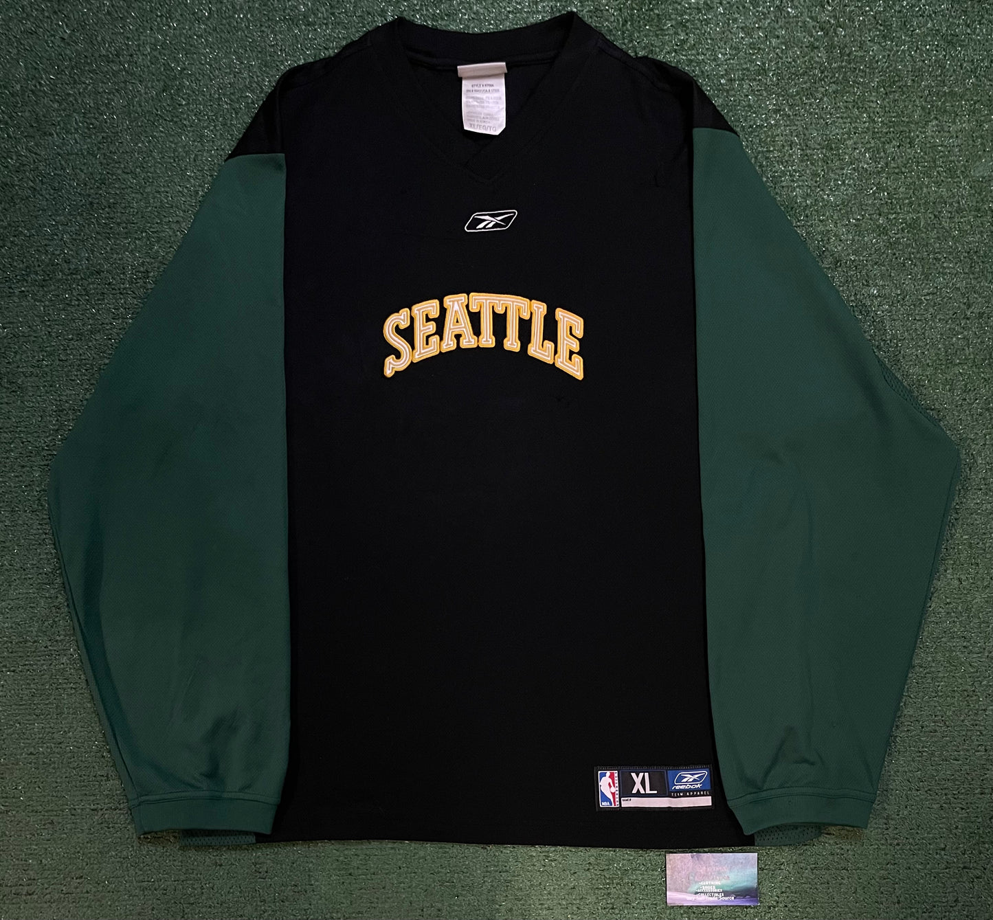 Vintage 2000s Seattle Sonics Reebok longsleeve