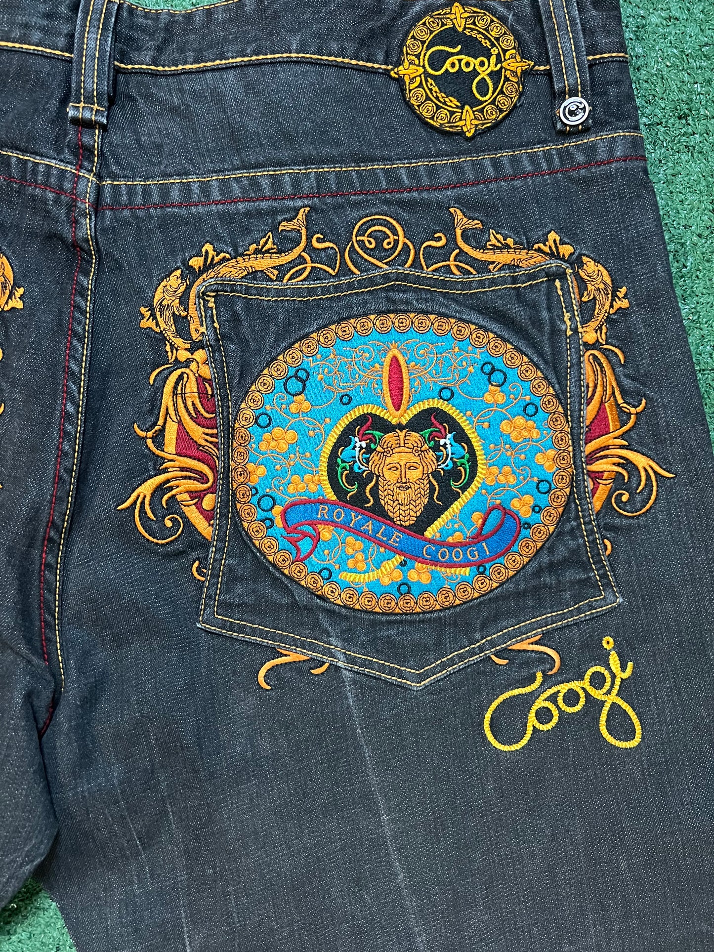 Vintage coogi embroidered jeans