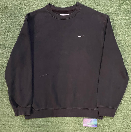 Vintage 2000s Nike embroidered swoosh crewneck